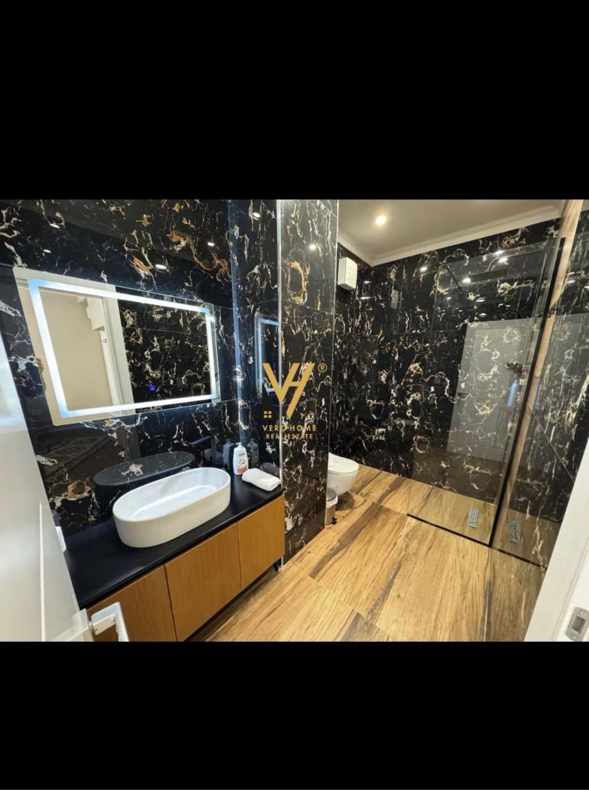 2+1+BLK ME QERA TE PAZARI I RI 90.000 LEKE