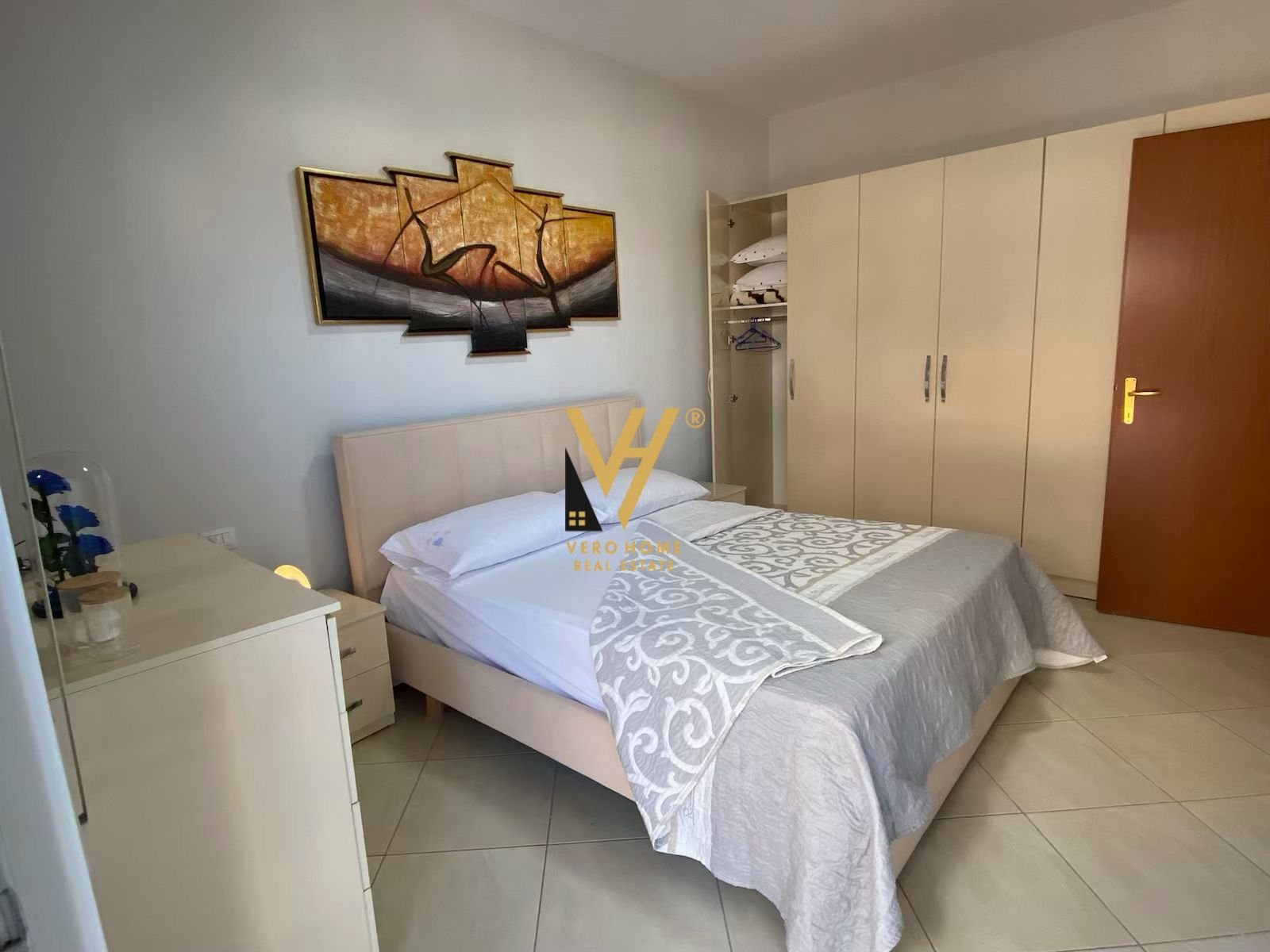 1+1+BLK ME QERA NE DON BOSKO 450 EURO