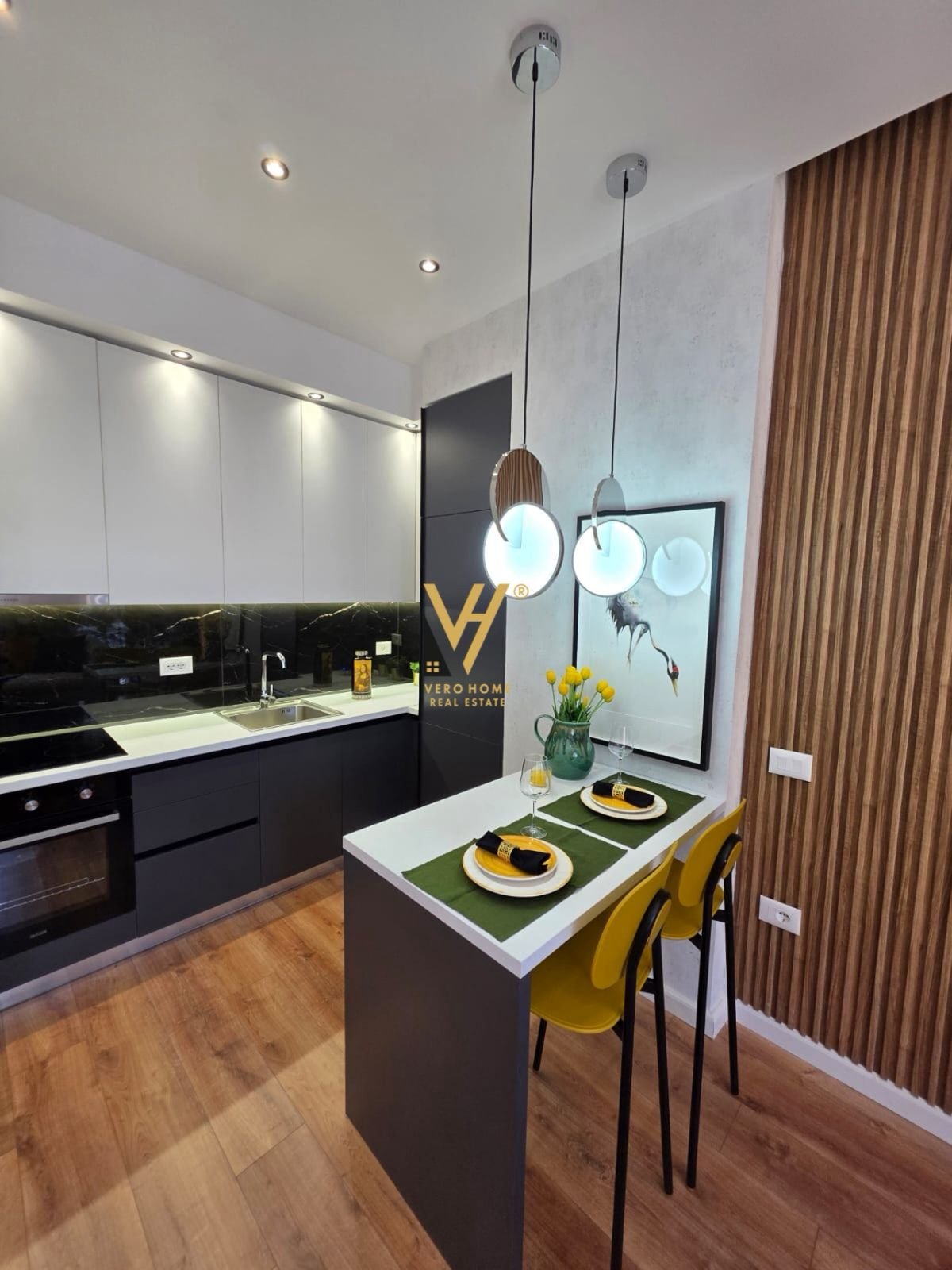 1+1 ME QIRA TE VASIL SHANTO 1.000 EURO