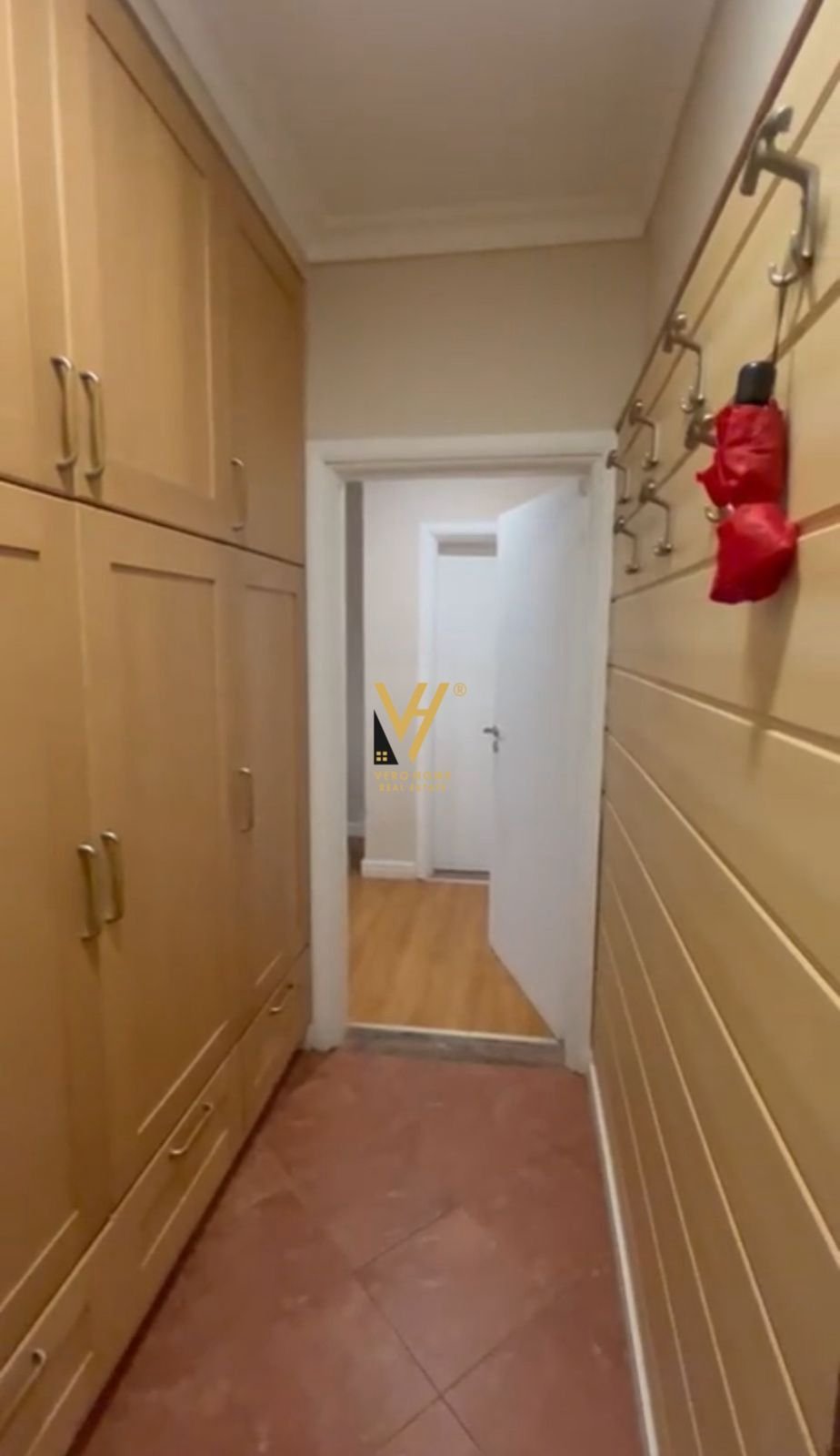 GARSONIERE+APARTAMENT TE 9 KATESHET 360.000 EURO