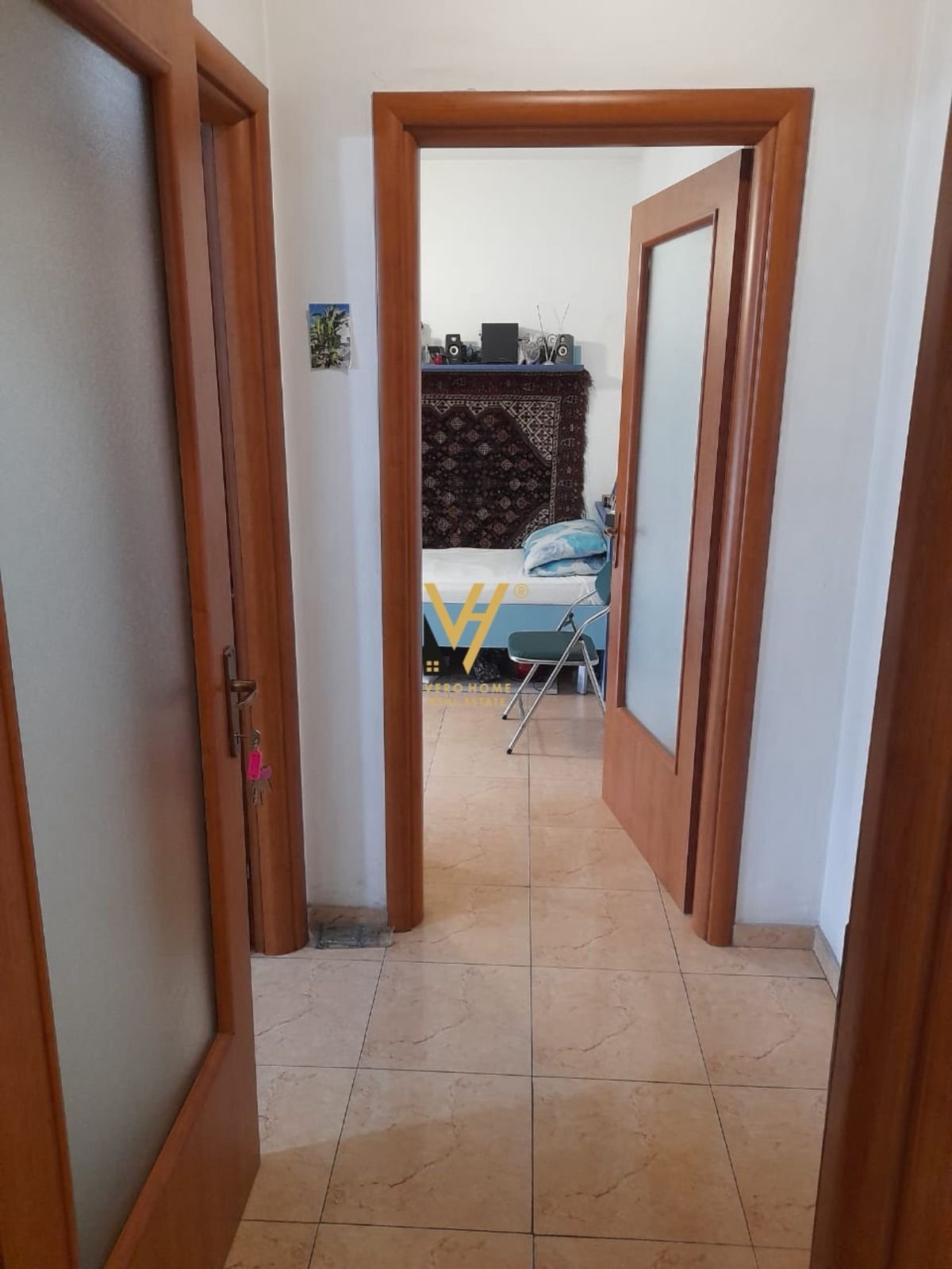 2+1 ME QERA TE MYSLYM SHYRI 800 EURO