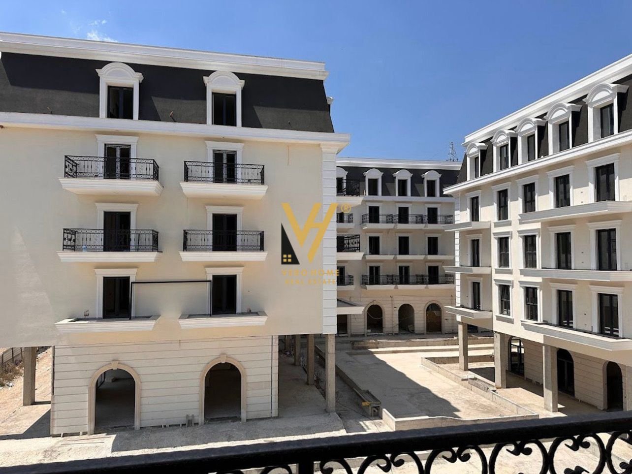 2+1+ BLK TE PORTA E RE, SAUK 151.000 EURO