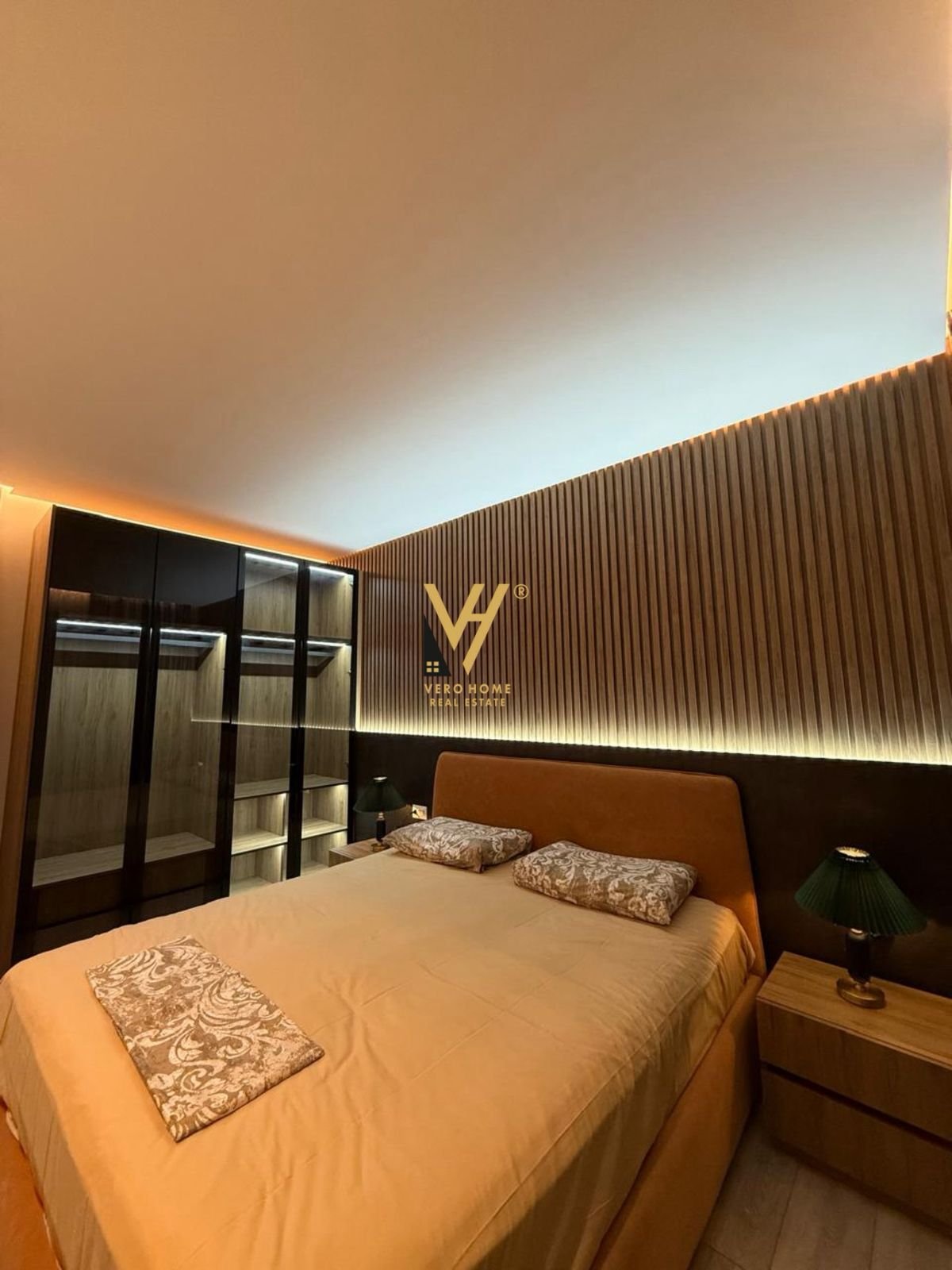 1+1 ME QIRA TE BULEVARDI I RI 620 EURO