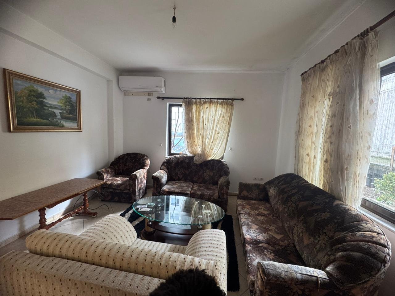 Jepet me Qira Shtëpi Private 3+1-Astir