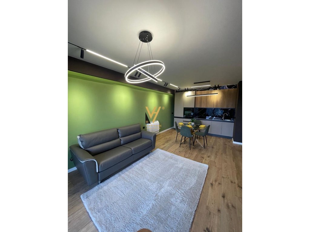 2+1 ME QERA KOMPLEKSI OLIMPIK 1.500 EURO