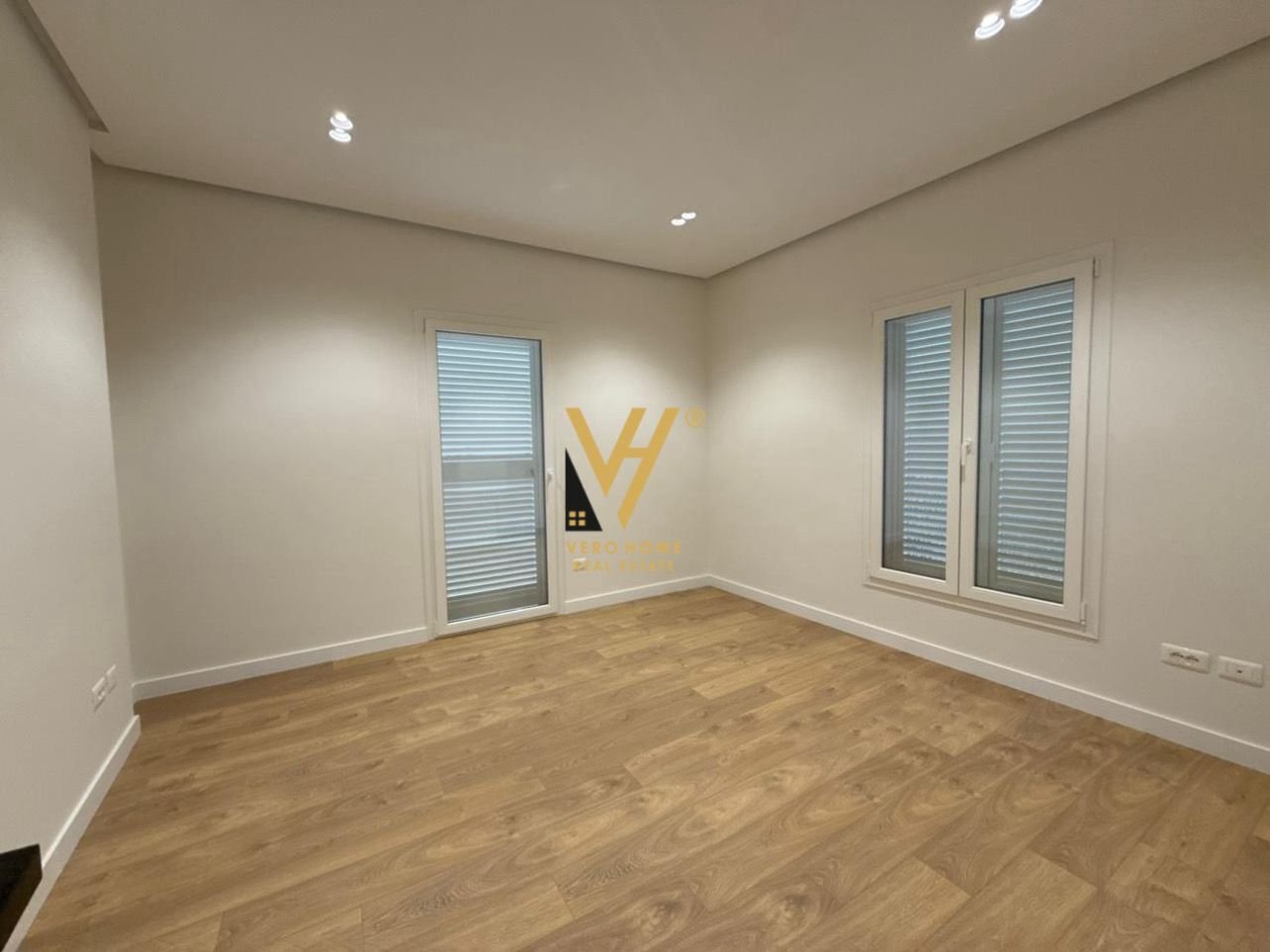 GODINE ME QIRA TE RRUGA E ELBASANIT 9.000 EURO