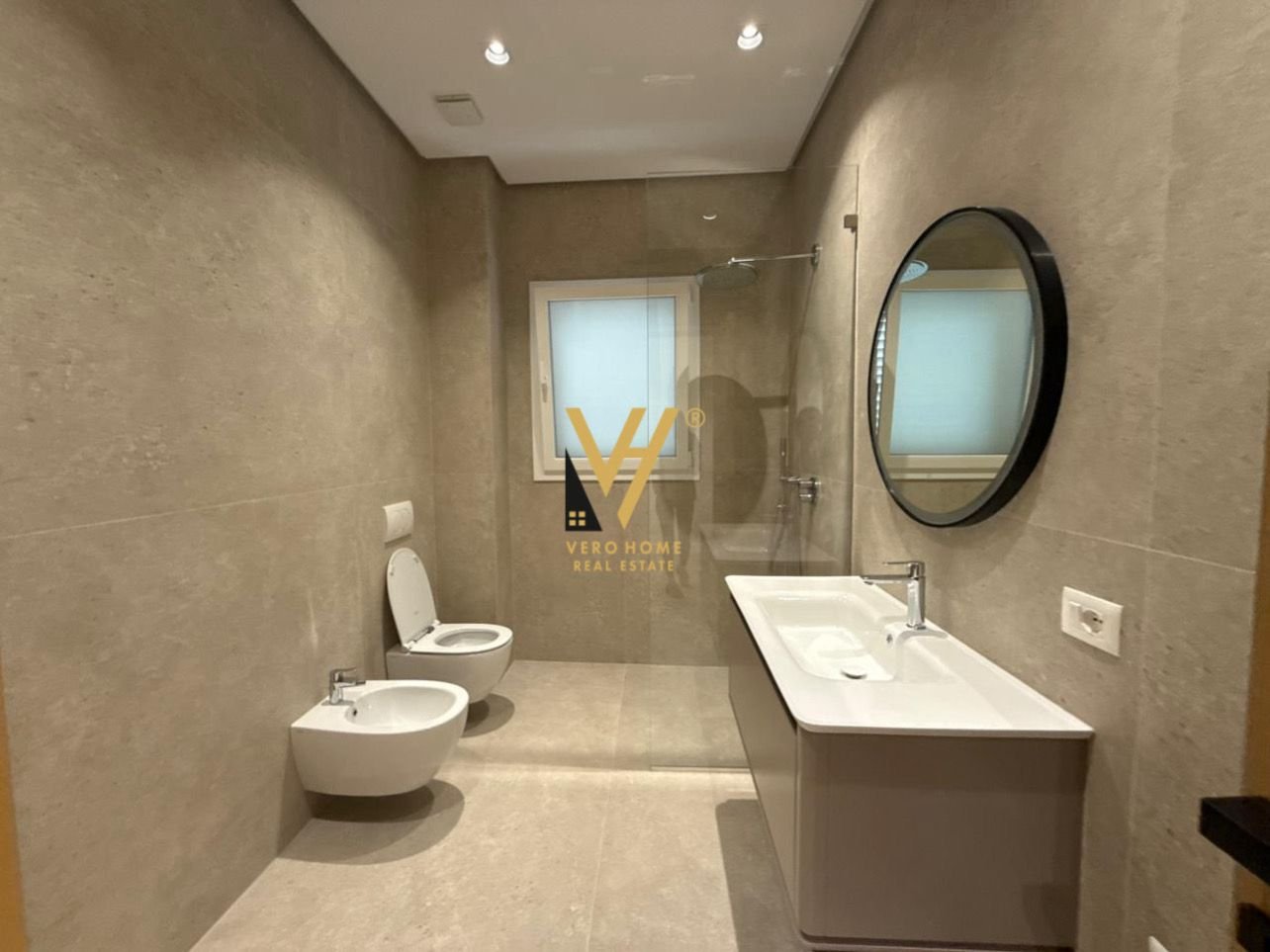 GODINE ME QIRA TE RRUGA E ELBASANIT 9.000 EURO