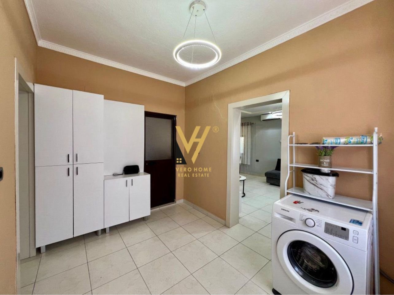 VILE DHE TRUALL TE ISH DOGANA 315.000 EURO