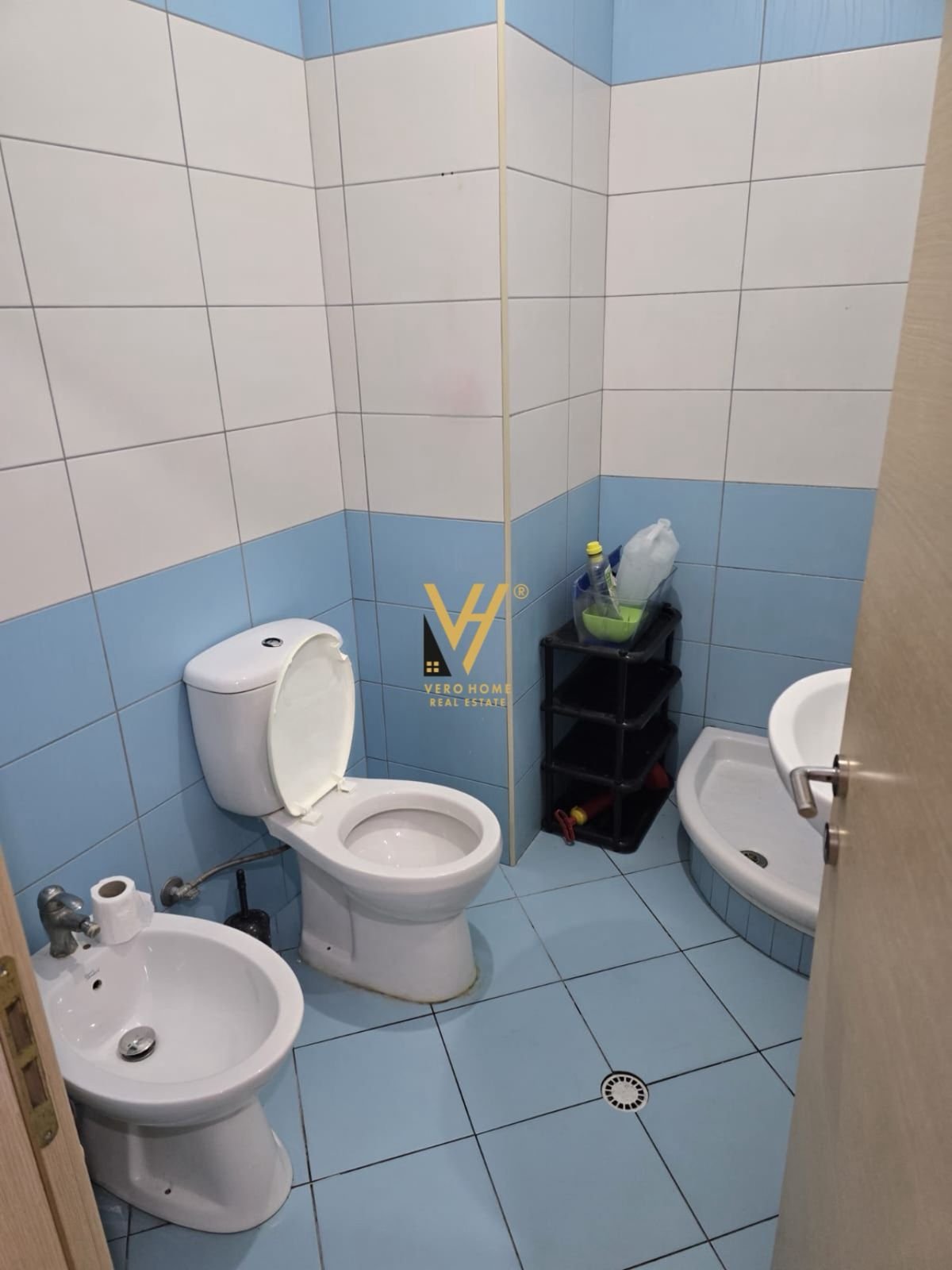 1+1+BLK ME QERA NE ASTIR 45.000 LEKE