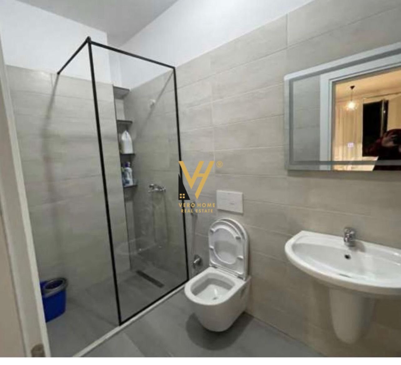 SHTEPI PRIVATE ME QIRA NE SELITE 60.000 LEKE