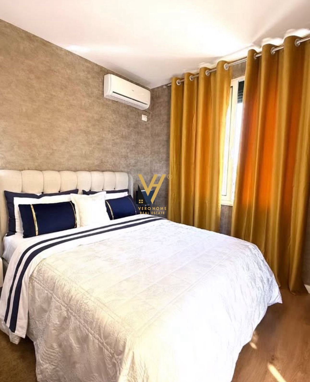 1+1+BLK TE 21 DHJETORI 189.000 EURO