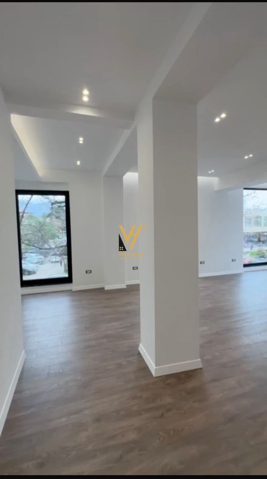 AMBIENT 76 M2 ME QIRA TE TAIVANI 150.000 LEKE