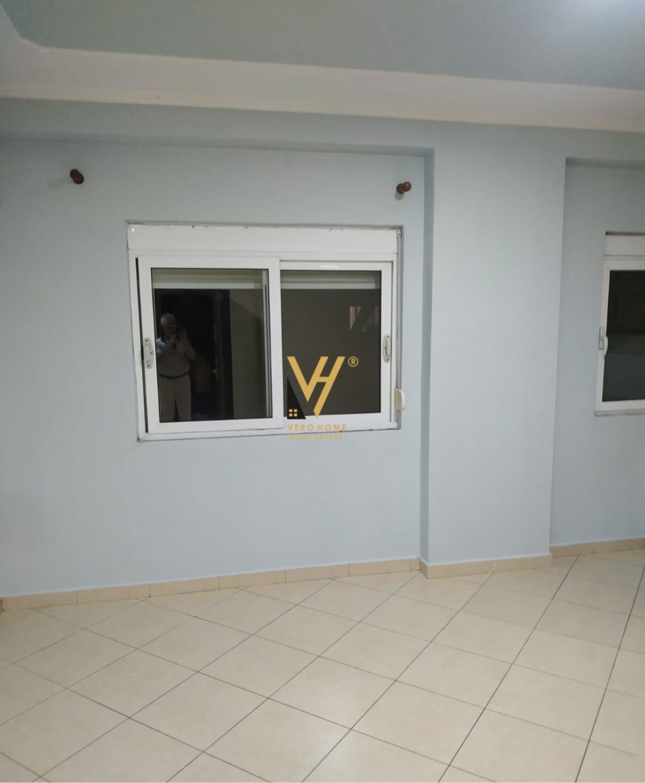 ZYRE 90 M2 ME QERA TE RR RIZA CEROVA 55.000 LEKE