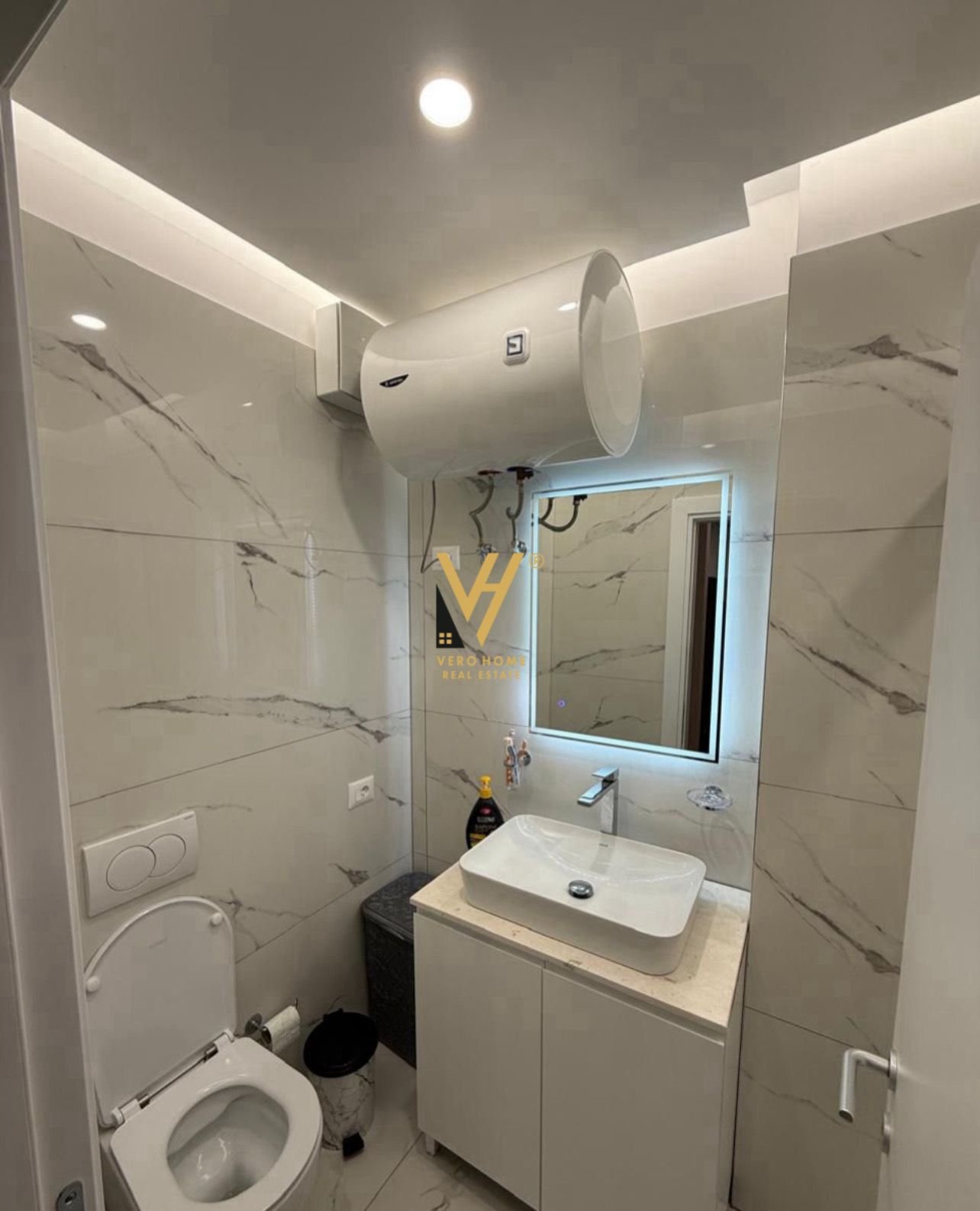 APARTAMENT 1+1 NE SHKOZE 11.000.000 LEKE