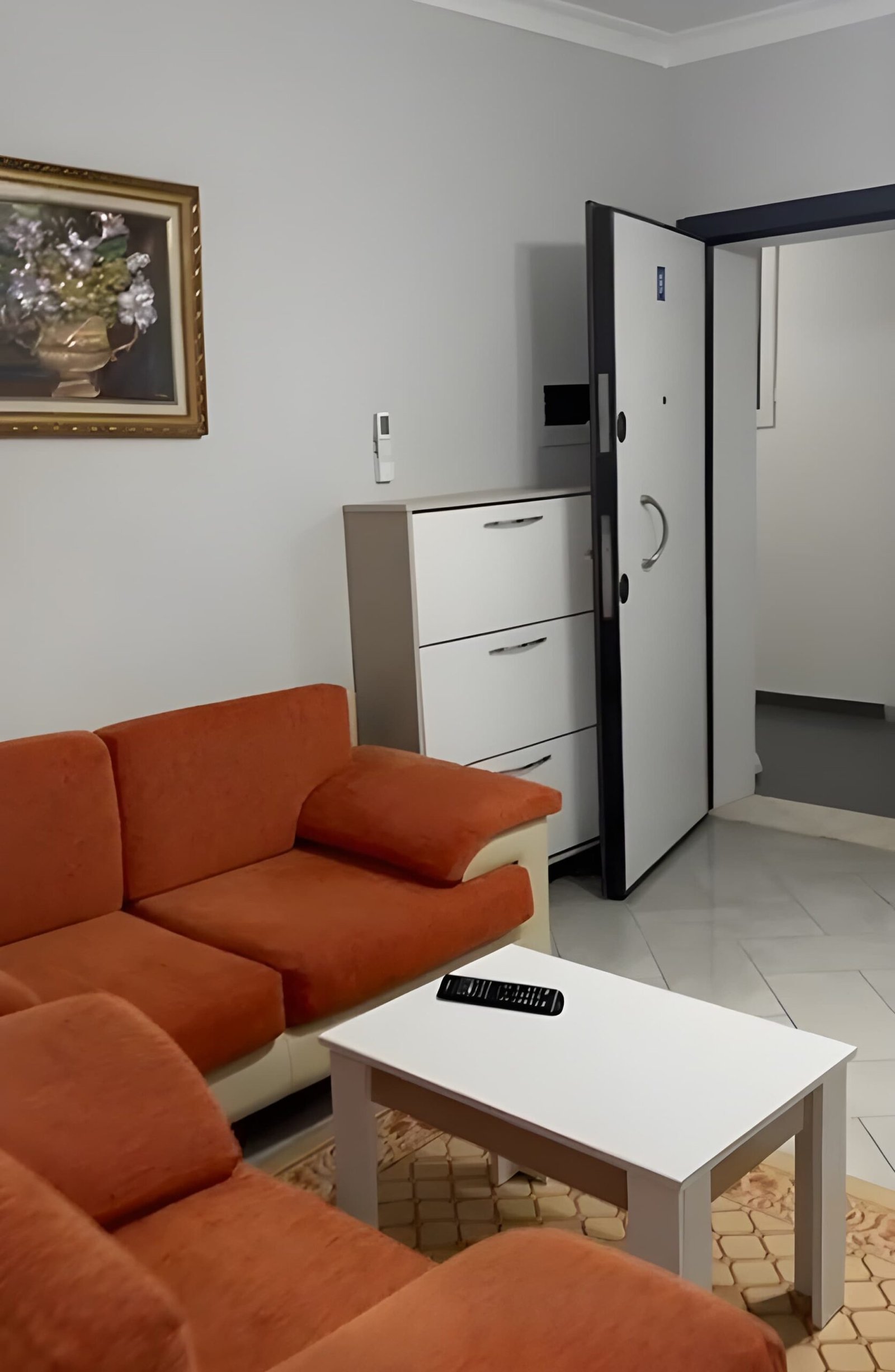 Jepet me Qira Garsoniere Super Opsion – Selitë e