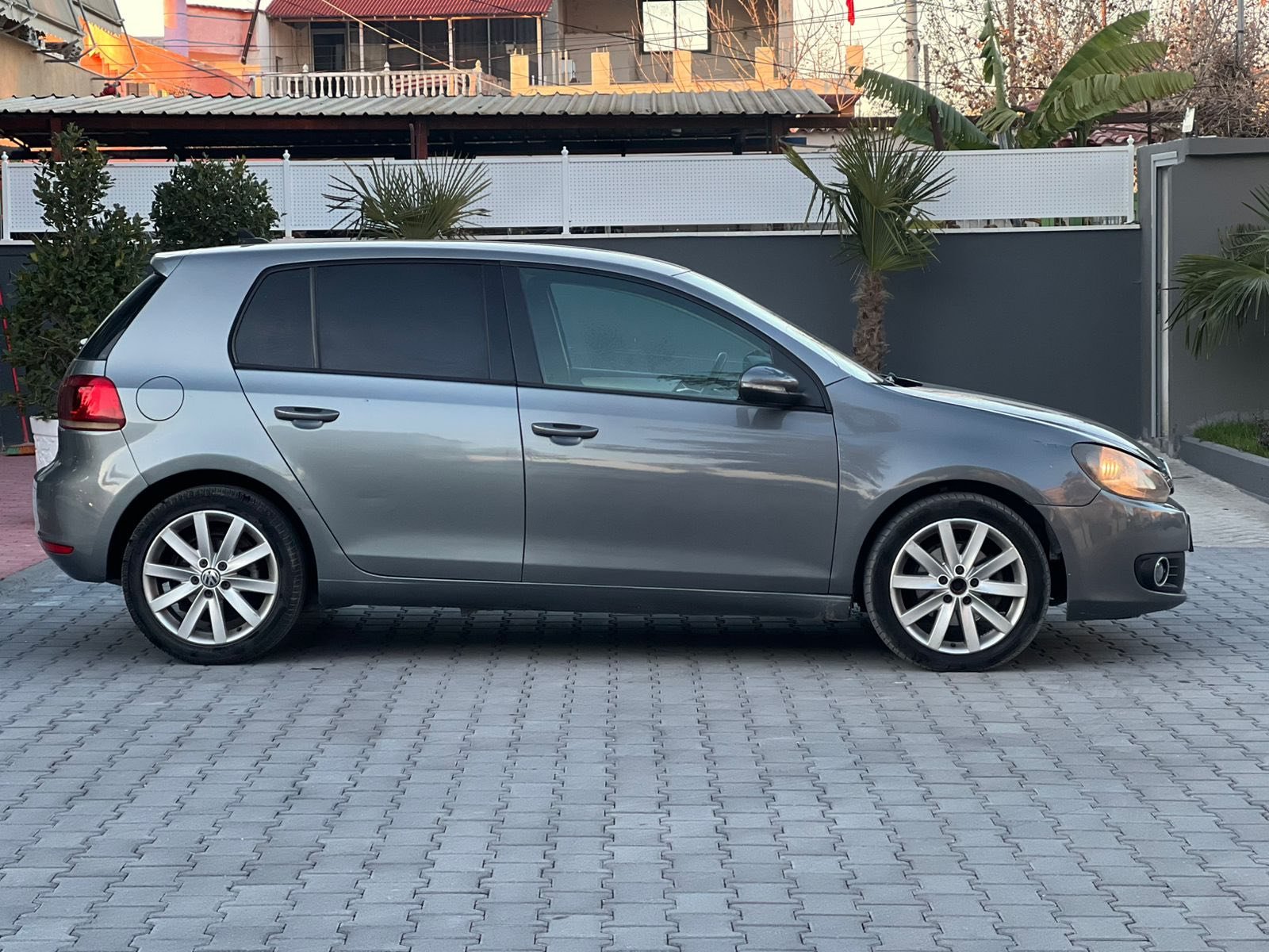 VW GOLF 6-1.4 BENZIN-TSI-2010-AUTOMATIK