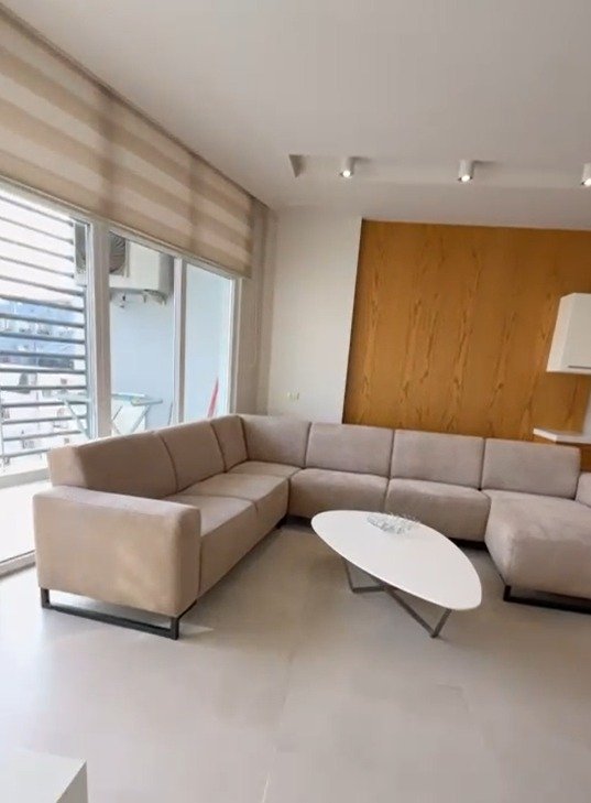 Shitet Apartament 2+1+2 – Kompleksi KIKA 2!!