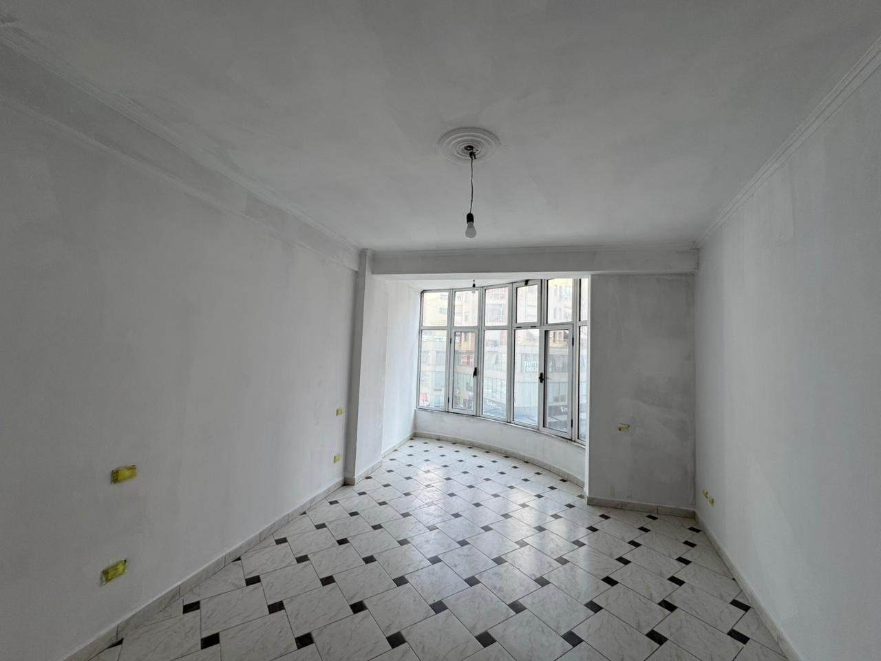 🏡 Apartament për Shitje 2+1 + 2 Ballkone – Astir