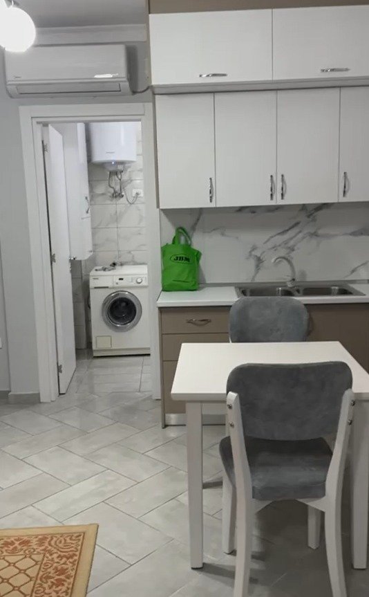 Jepet me Qira Garsoniere Super Opsion – Selitë e