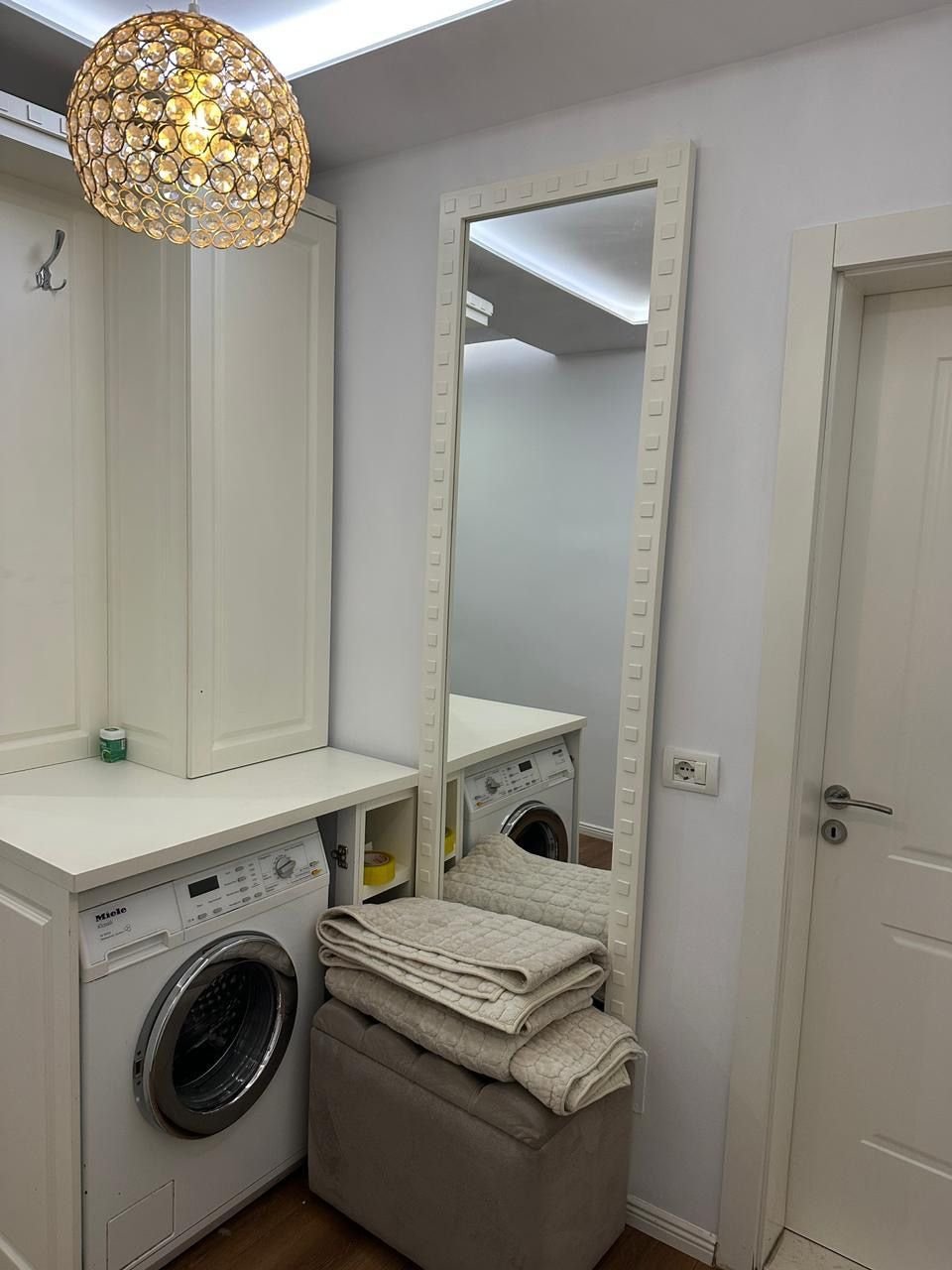 Jepet me Qira Apartament 1+1 – Pranë Selvisë !