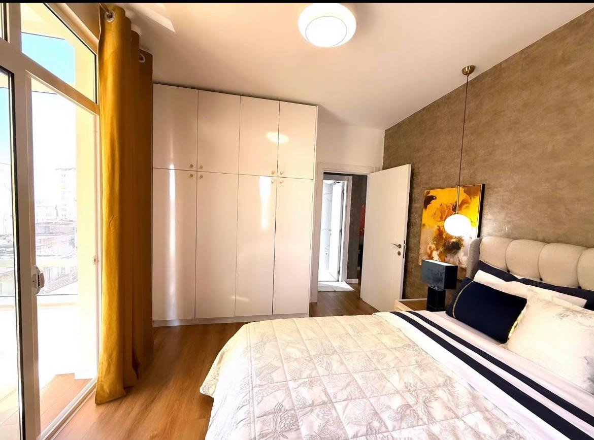 Apartament me Qera – 1+1 tek 21 Dhjetori (Mozaiku)