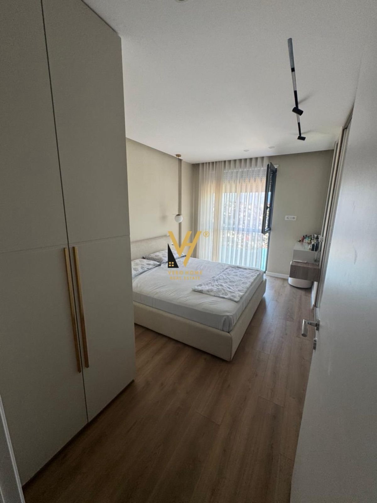 1+1+BLK TE ISH SHESHI SHQIPONJA 141.000 EURO