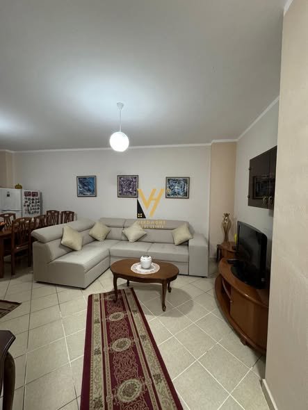 2+1+BLK ME QERA TE KRISTAL CENTER 65.000 LEKE