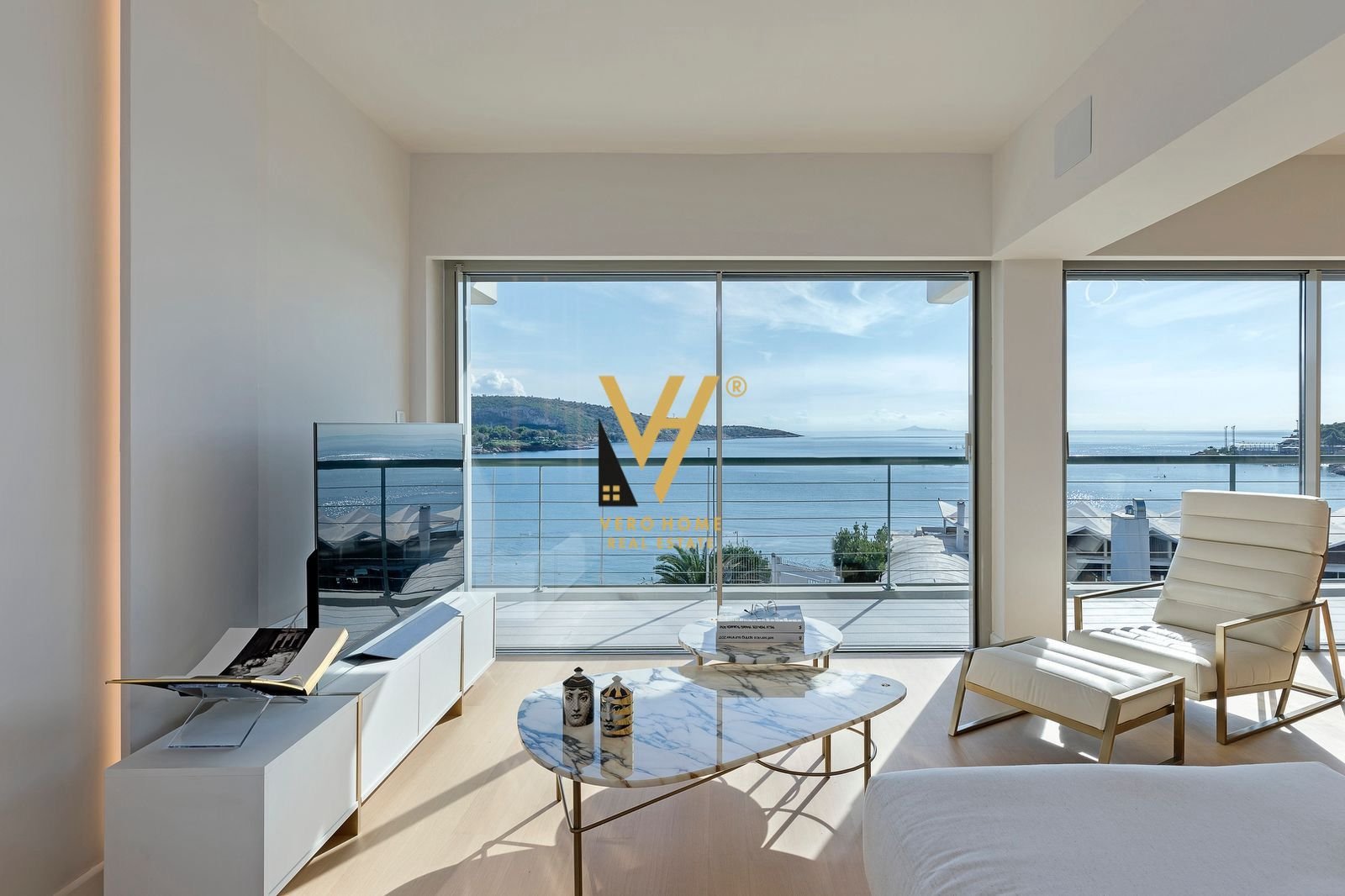 APARTAMENT 2+1+2BLK NE SARANDE 350.000 EURO