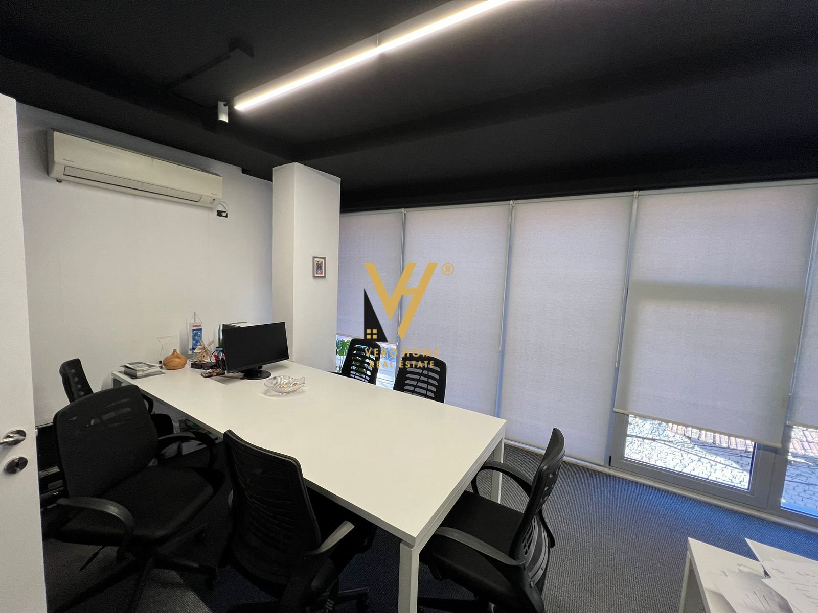 ZYRE 72 M2 ME QIRA TE PAZARI I RI 1.100 EURO