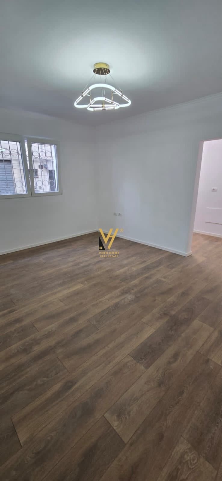 1+1 NE ALI DEM 137.000 EURO