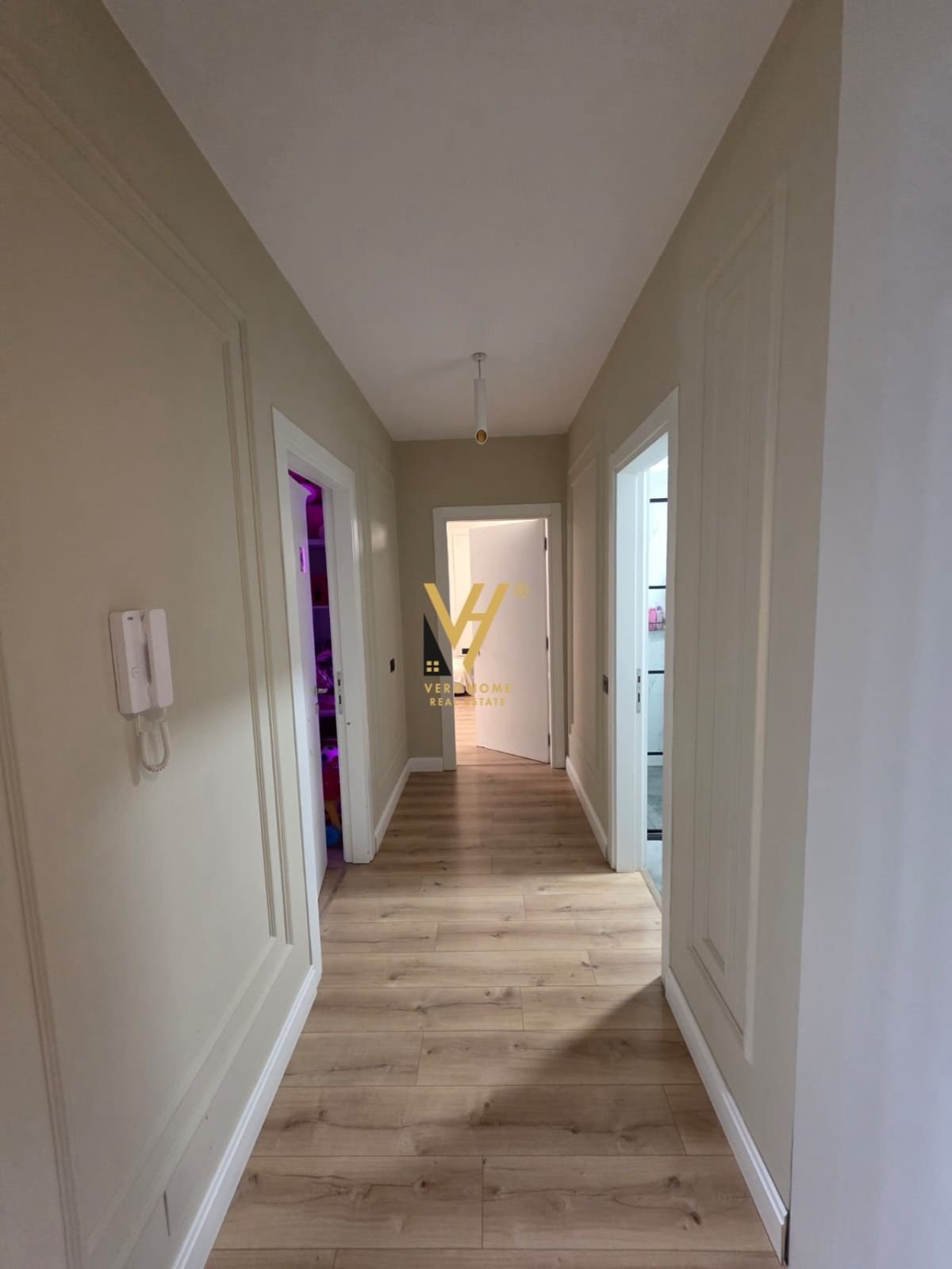 2+1+BLK TE KOMUNA E PARISIT 37.500.000 LEKE