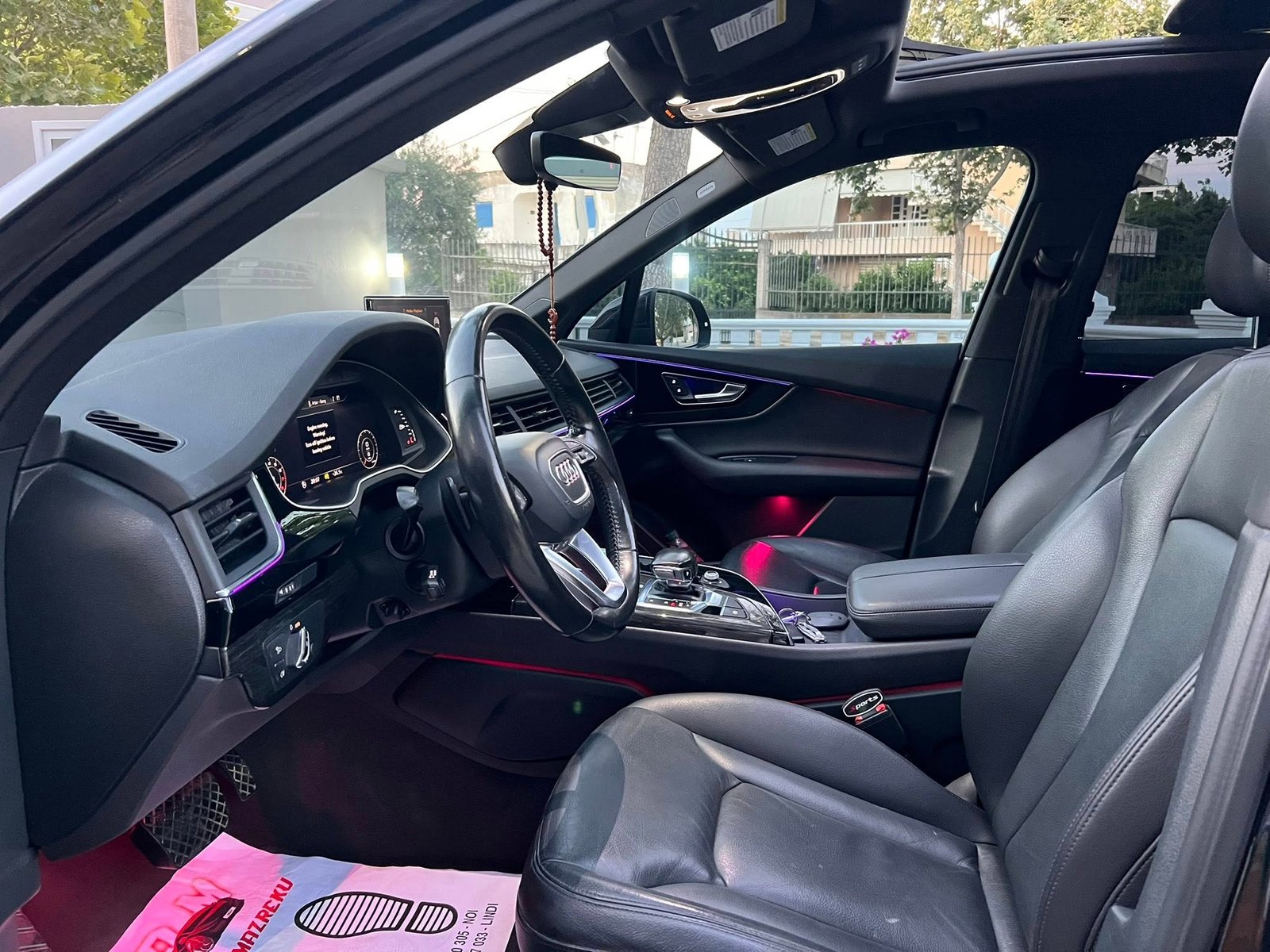 AUDI Q7-3.0T BENZIN-PANORAMA-FULL OPTIONS-PANORAMA