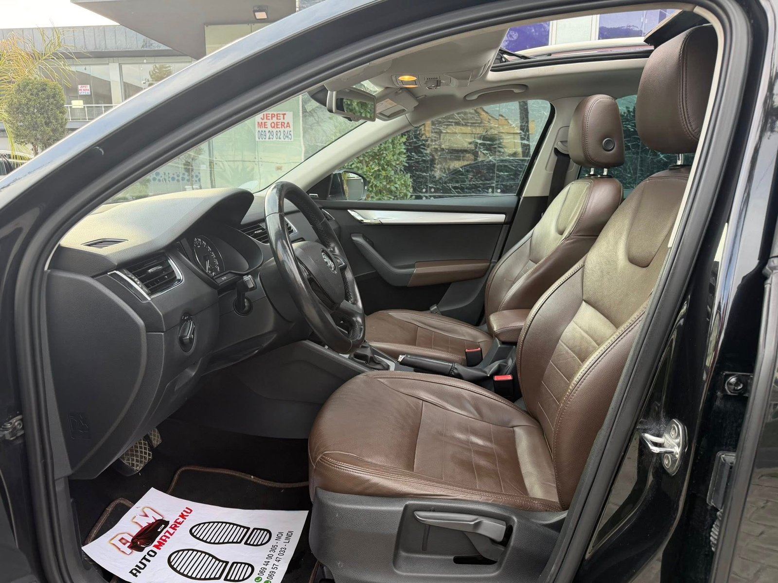 SKODA OCTAVIA-1.6 DIESEL-2015-PANORAMA-AUTOMATIK