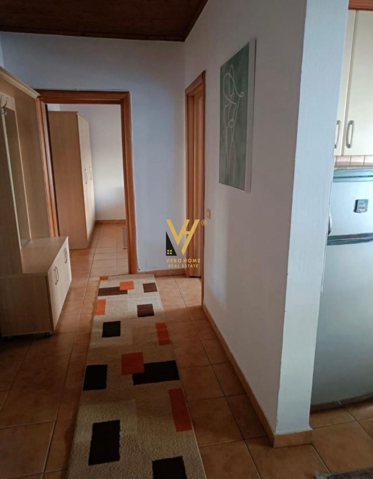 APARTAMENT 1+1 ME QIRA NE BLLOK 50.000 LEKE