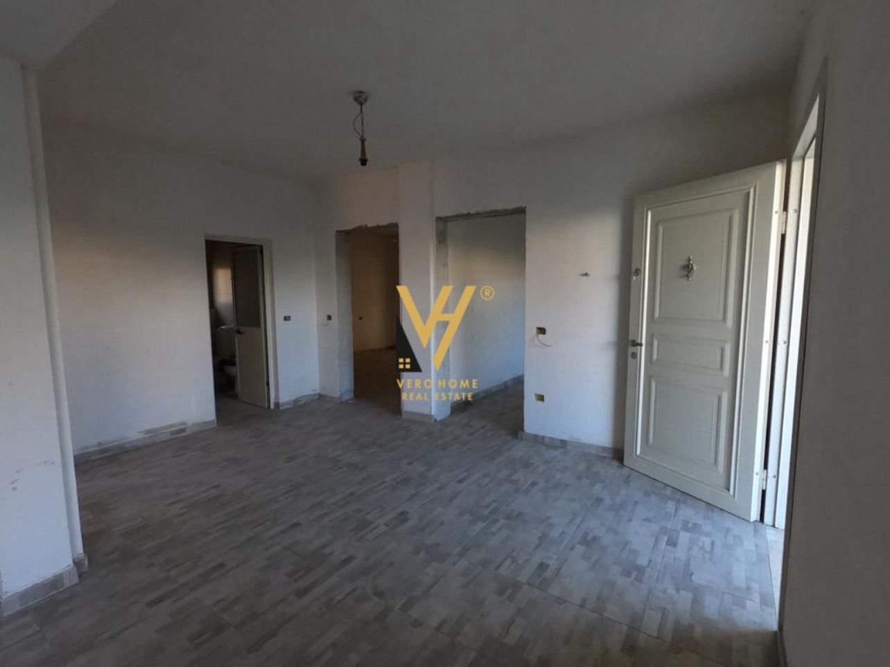 VILE 4 KATESHE TE SIRI KODRA 600.000 EURO