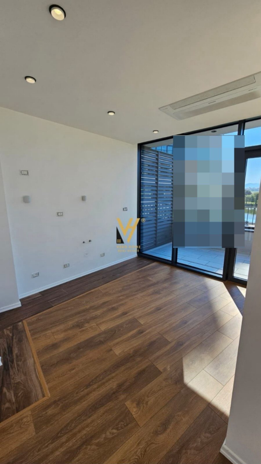 ZYRE 130 M2 TE LAKEVIEW RESIDENCE 1.700 EU