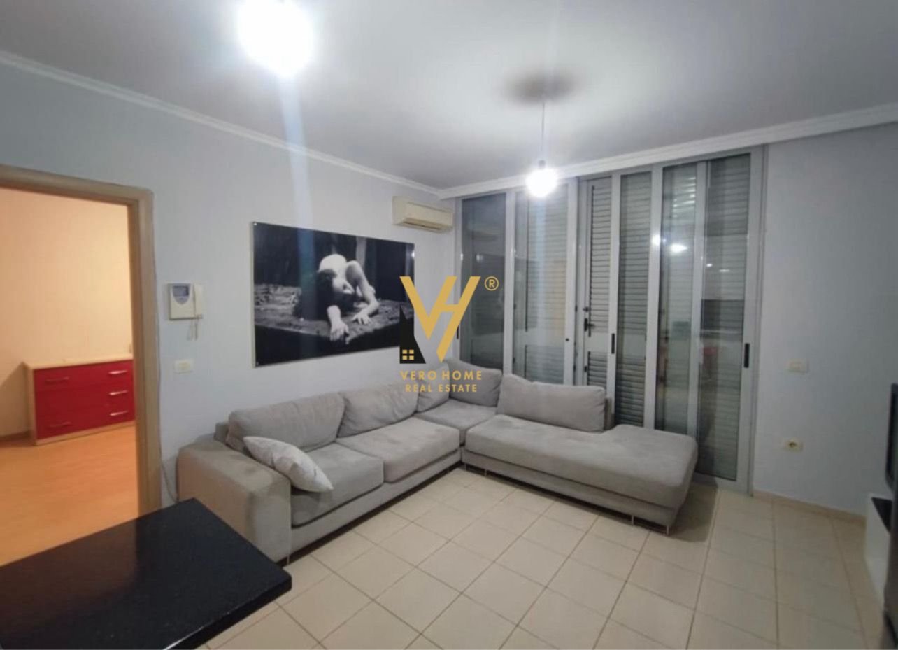 1+1 ME QIRA TE KOPSHTI BOTANIK 600 EURO