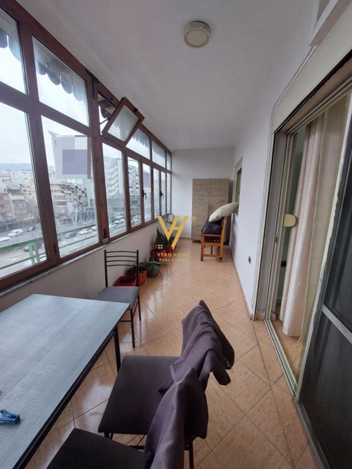 1+1+BLK ME QERA TE KODRA E DIELLIT 50.000 LEKE