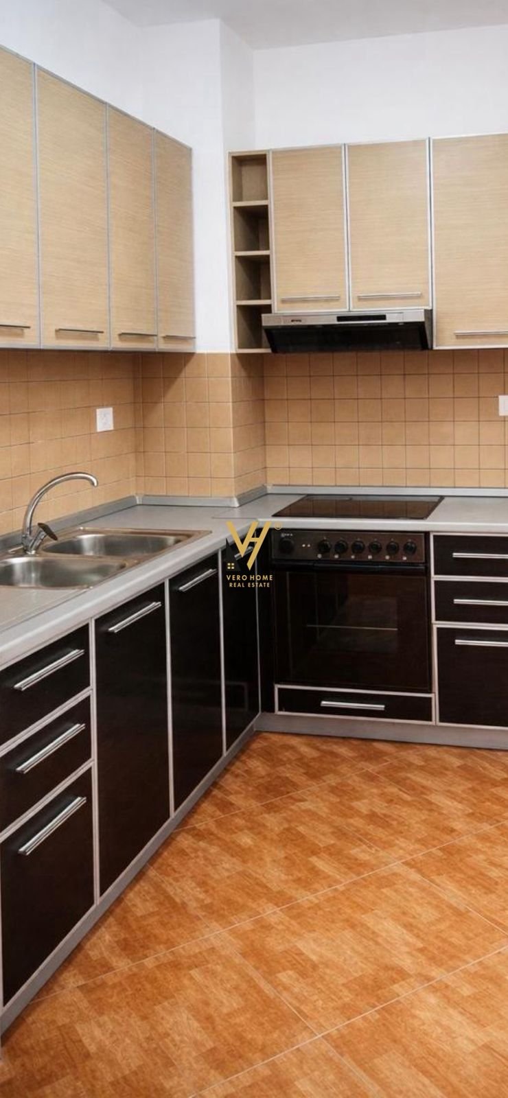 ZYRE 70 M2 ME QIRA NE ASTIR 40.000 LEKE