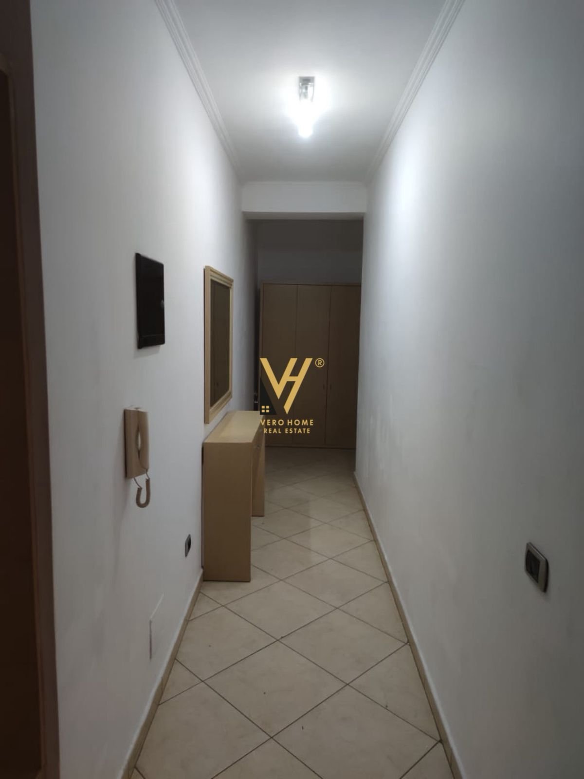 2+1+2+BLK ME QERA TE RR.FERIT XHAJKO 700 EURO