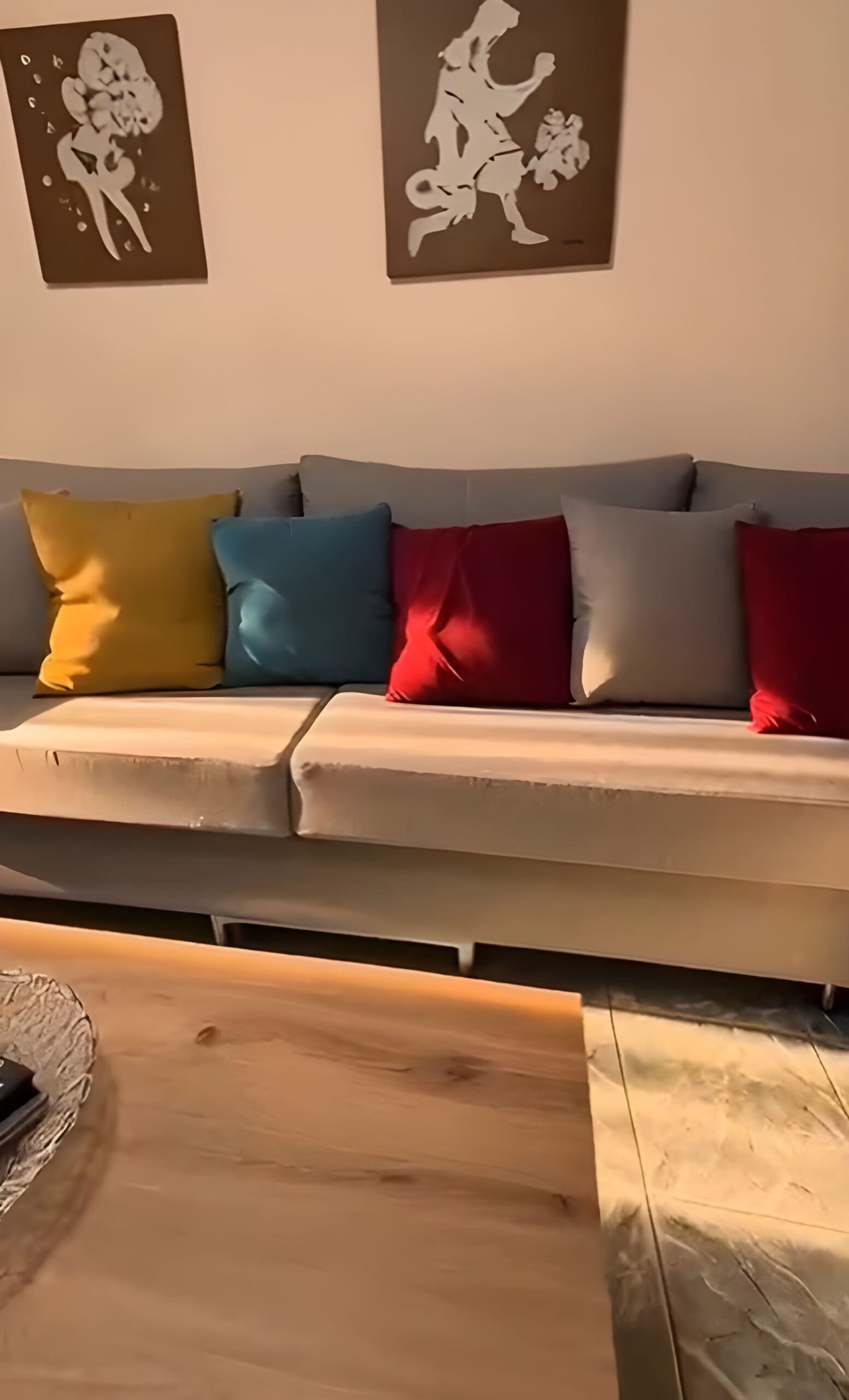 Jepet me Qira Apartament 2+1 – Rruga e Dibrës !