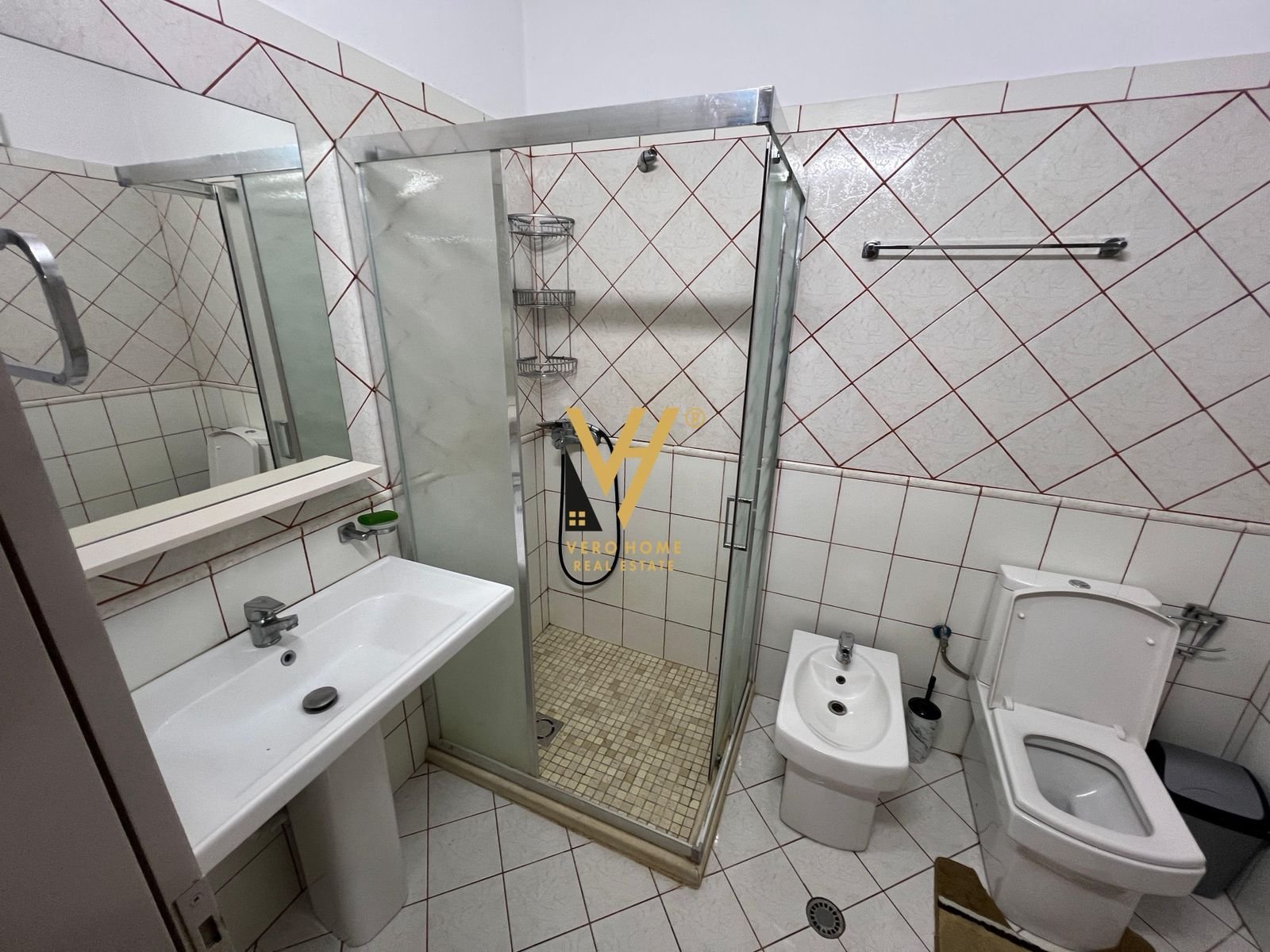 2+1+2+BLK ME QIRA TE VILA L, ASTIR 55.000 LEKE