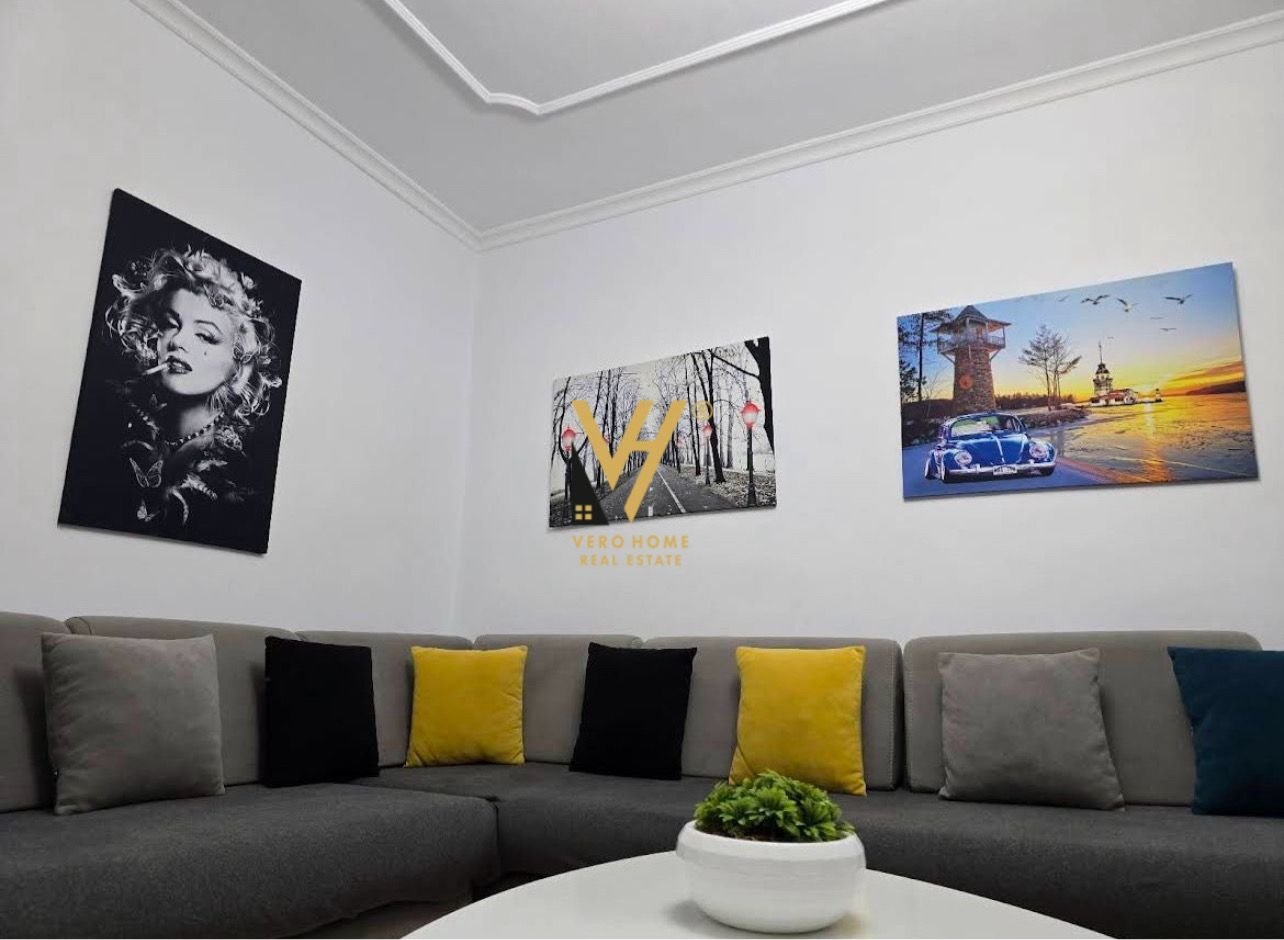 1+1 ME QIRA TE SHKOLLA E KUQE 65.000 LEKE