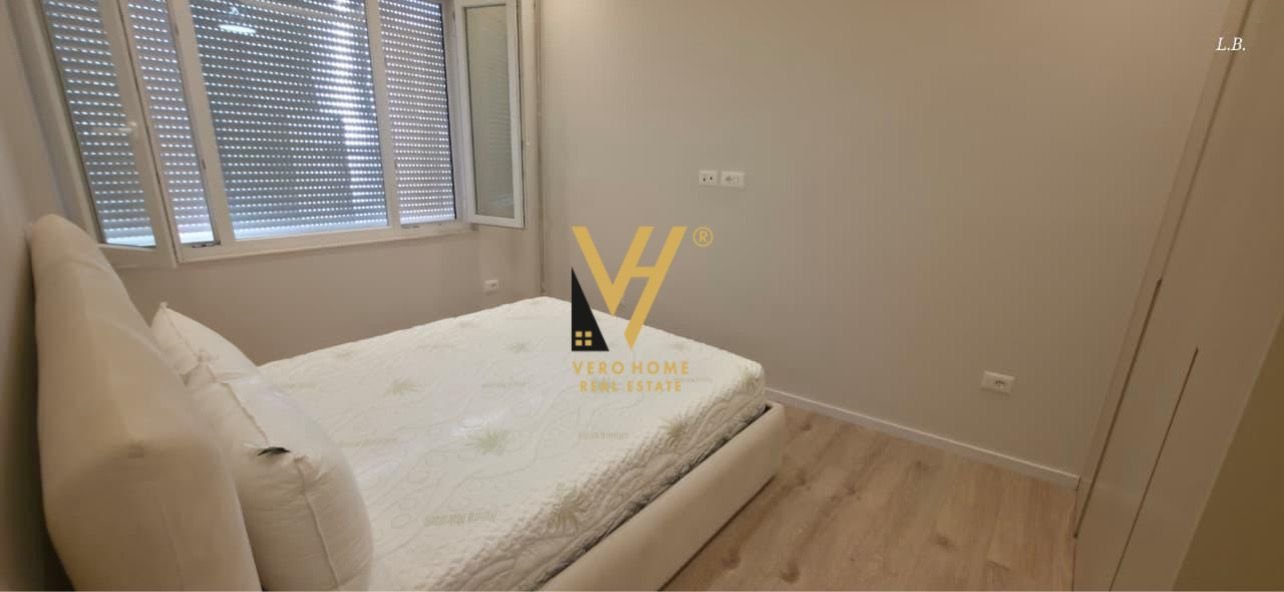 APARTAMENT 1+1 ME QERA TE SELVIA 65.000 LEKE