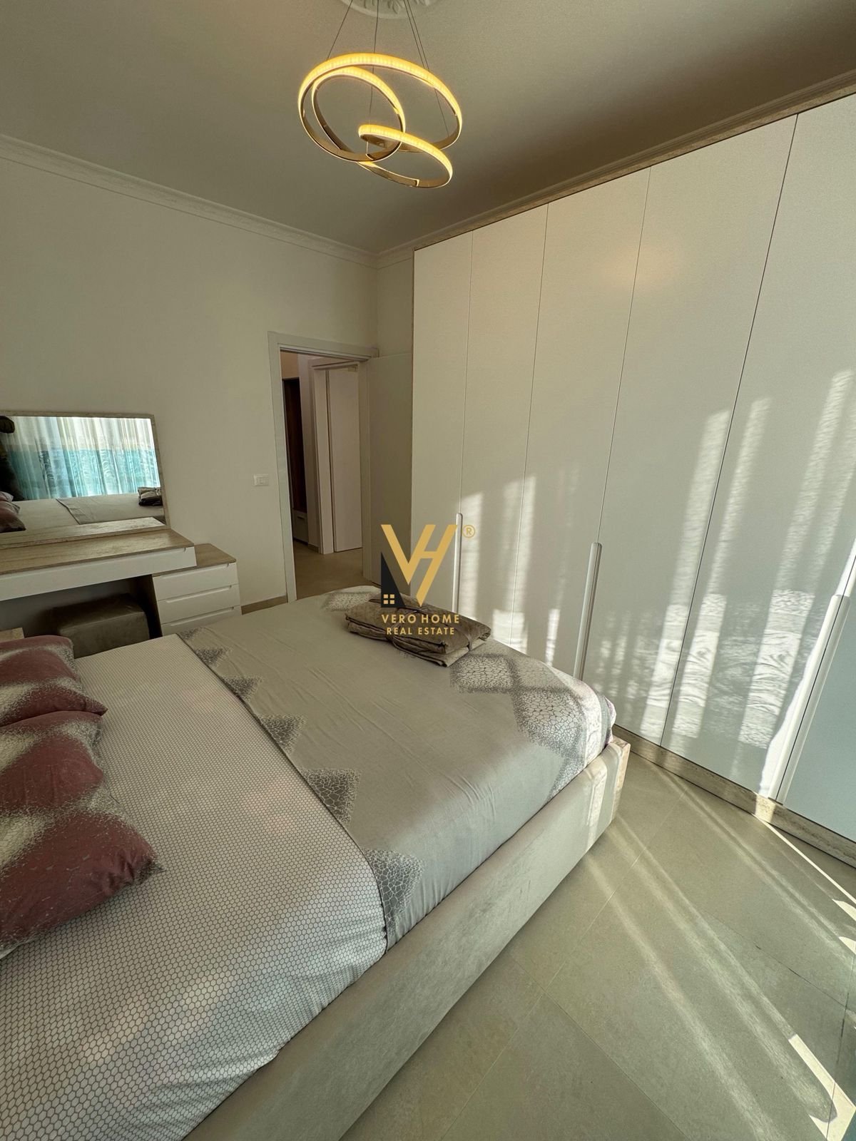 1+1+BLK ME QERA TE ISH SHESHI SHQIPONJA 50.000 LEK