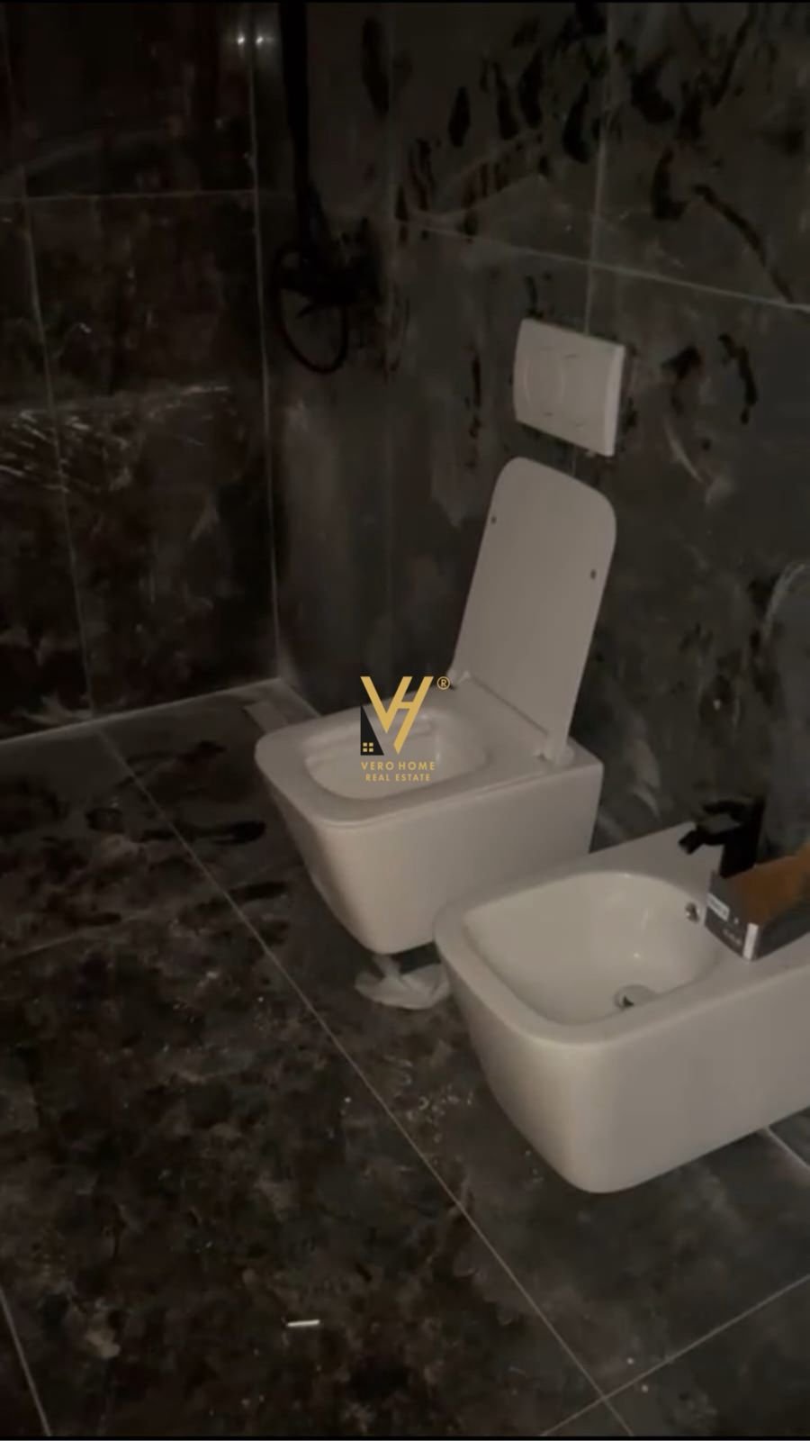 ZYRE 62 M2 ME QERA TE JORDAN MISJA 850 EURO