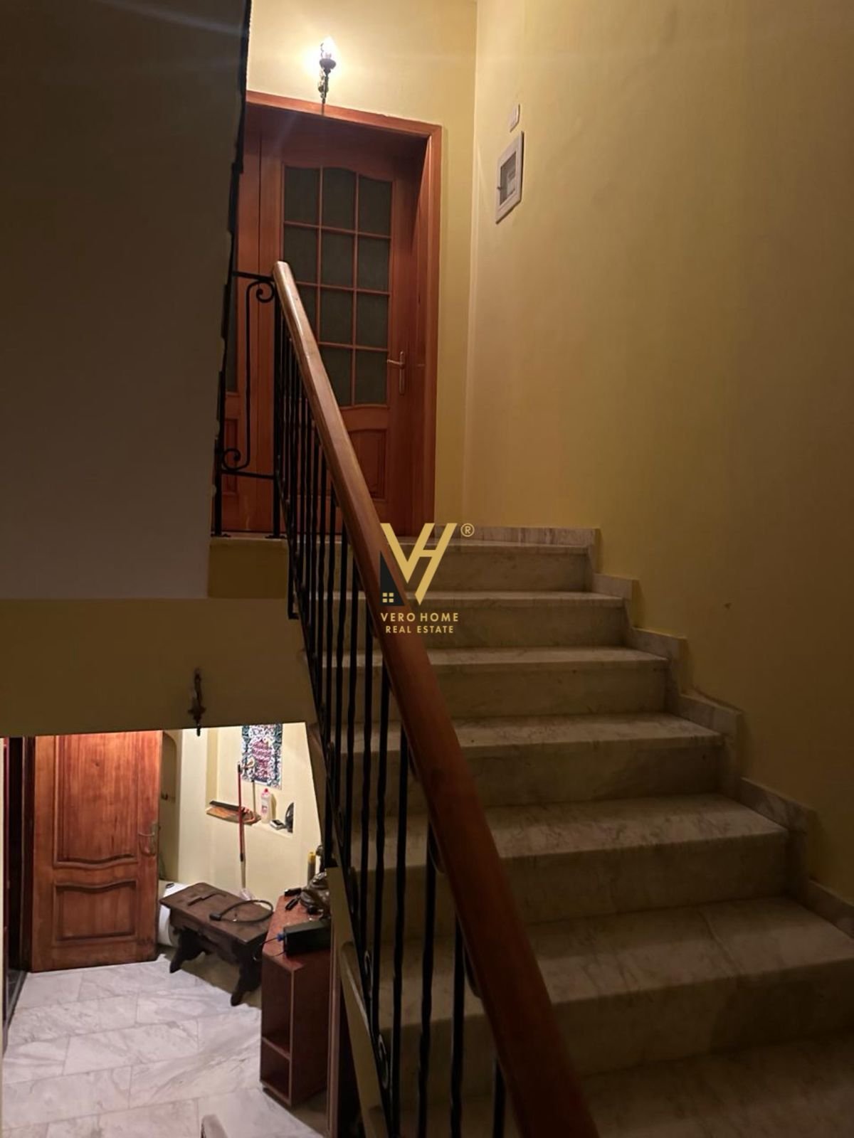 VILE 3 KATESHE ME QERA NE SELITE 5.000 EURO