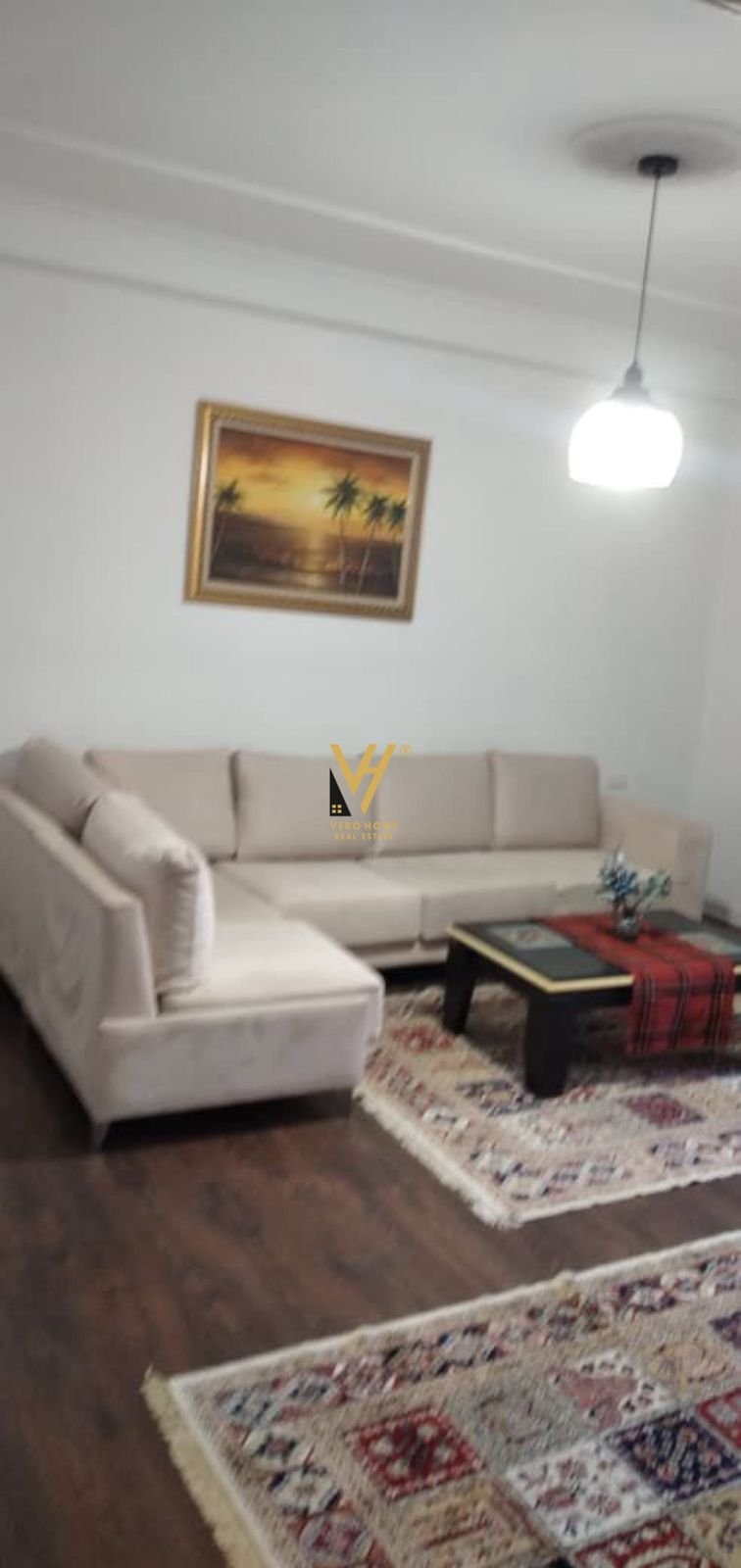 2+1+BLK ME QERA NE DON BOSKO 600 EURO