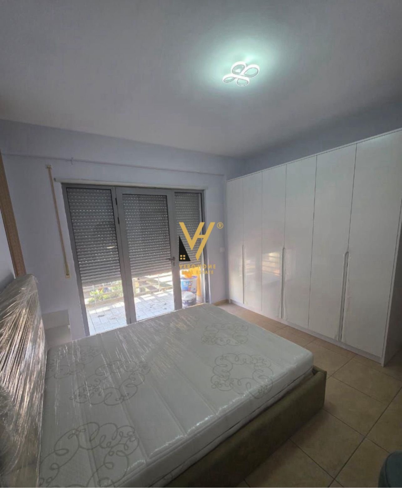 1+1+BLK ME QERA TE 5 MAJI 50.000 LEKE