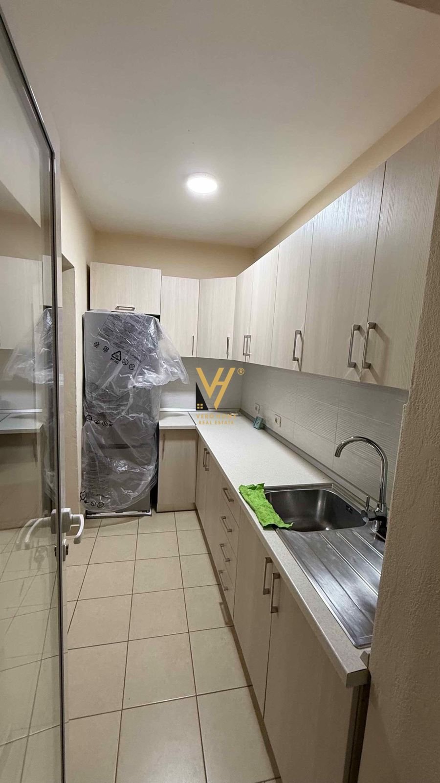 3+1+BLK ME QERA TE XHAMIA E TABAKVE 80.000 LEKE